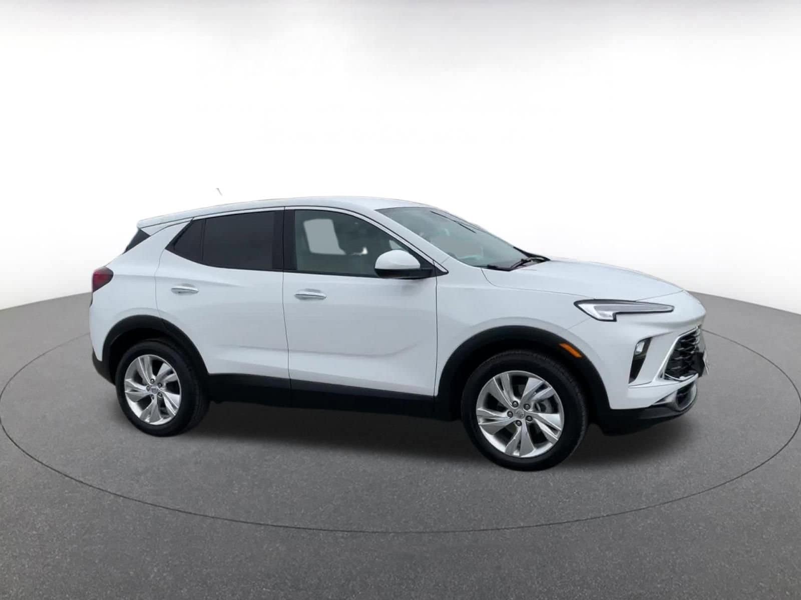 Thumbnail: 2025 Buick Encore GX - 2