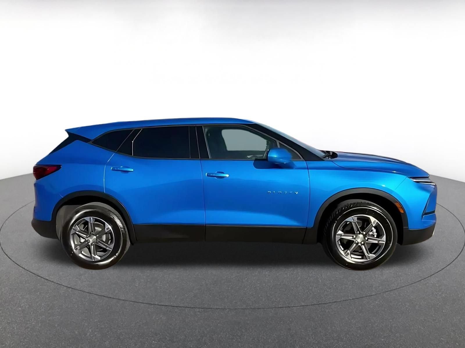 Thumbnail: 2026 Chevrolet Blazer - 16
