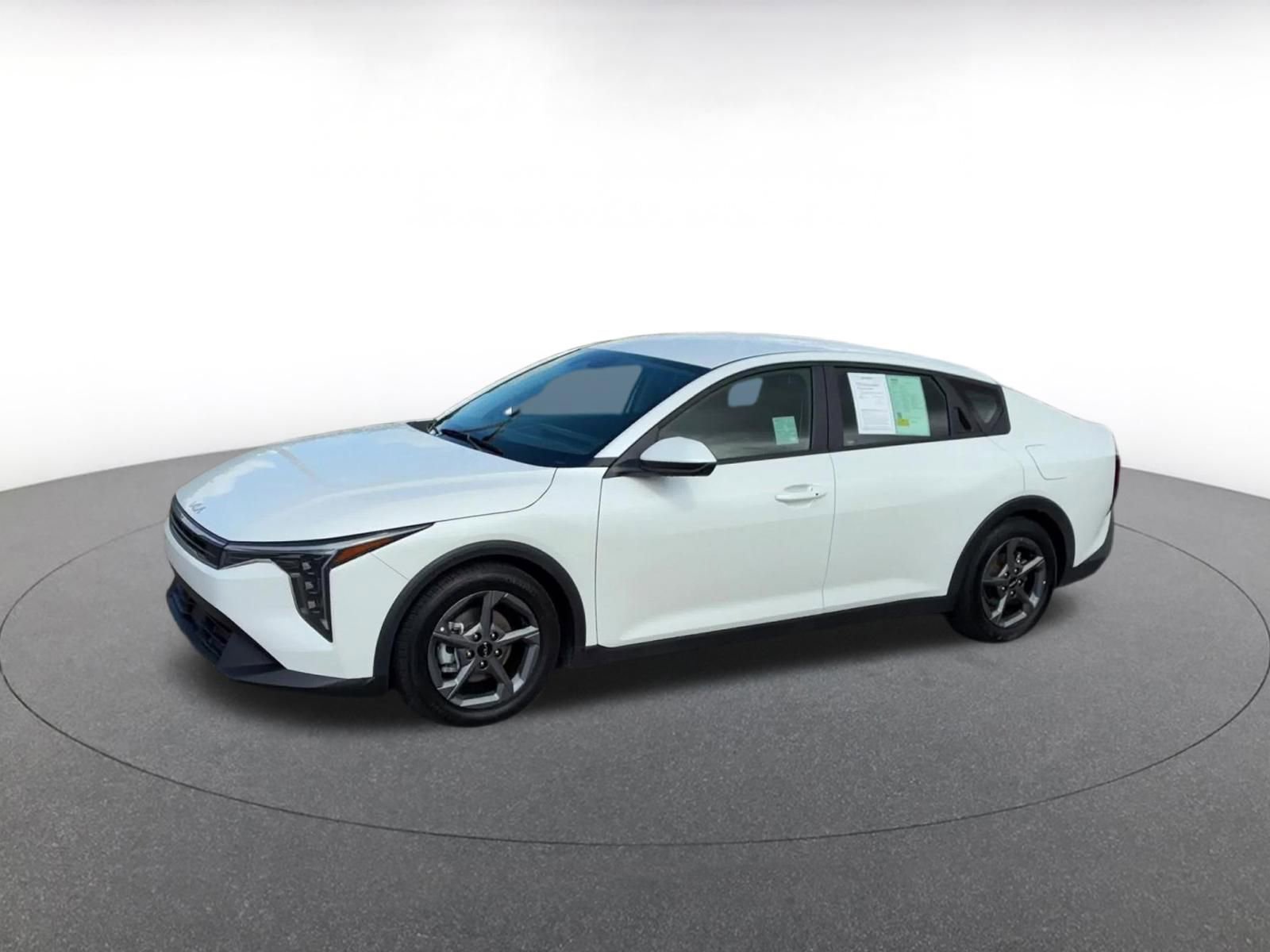 Thumbnail: 2025 Kia K4 - 8