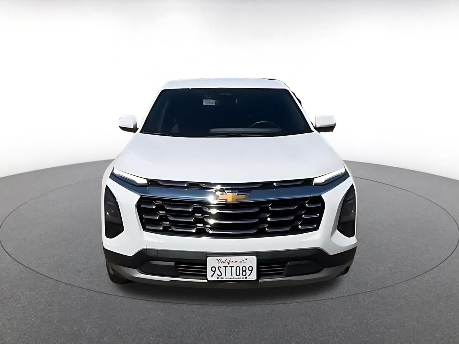 Thumbnail: 2025 Chevrolet Equinox - 4