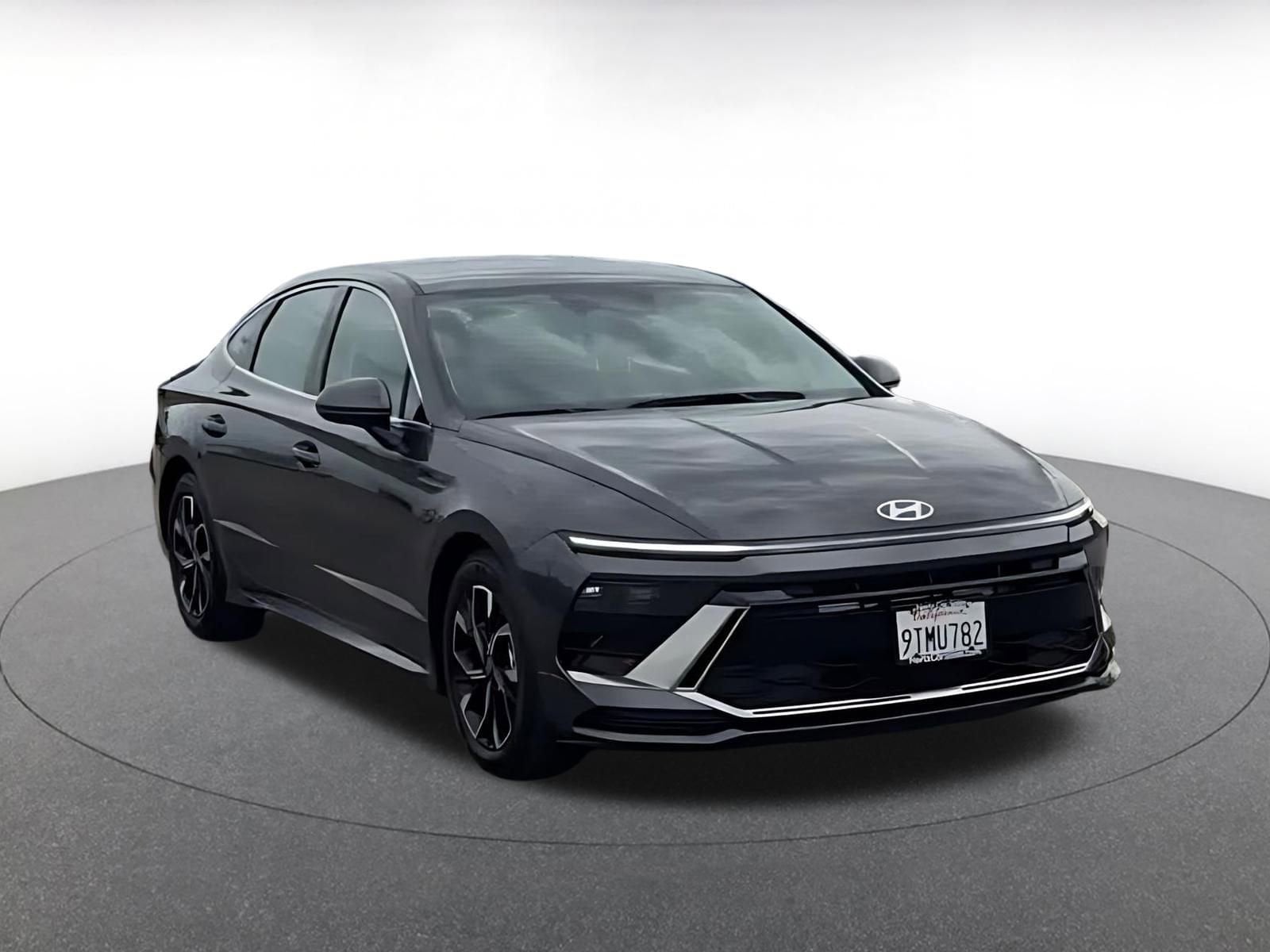 Thumbnail: 2025 Hyundai Sonata - 2