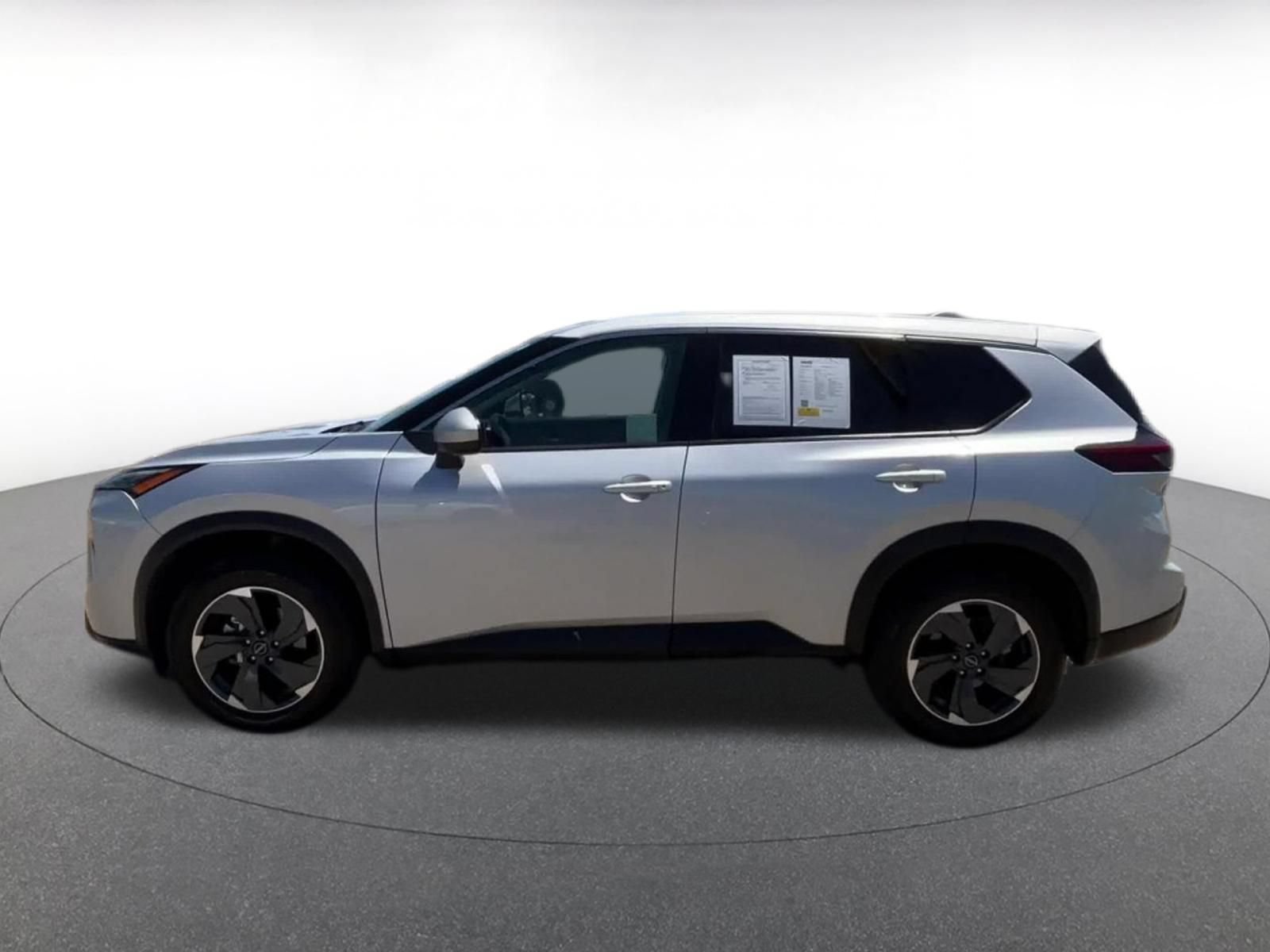 Thumbnail: 2025 Nissan Rogue - 9
