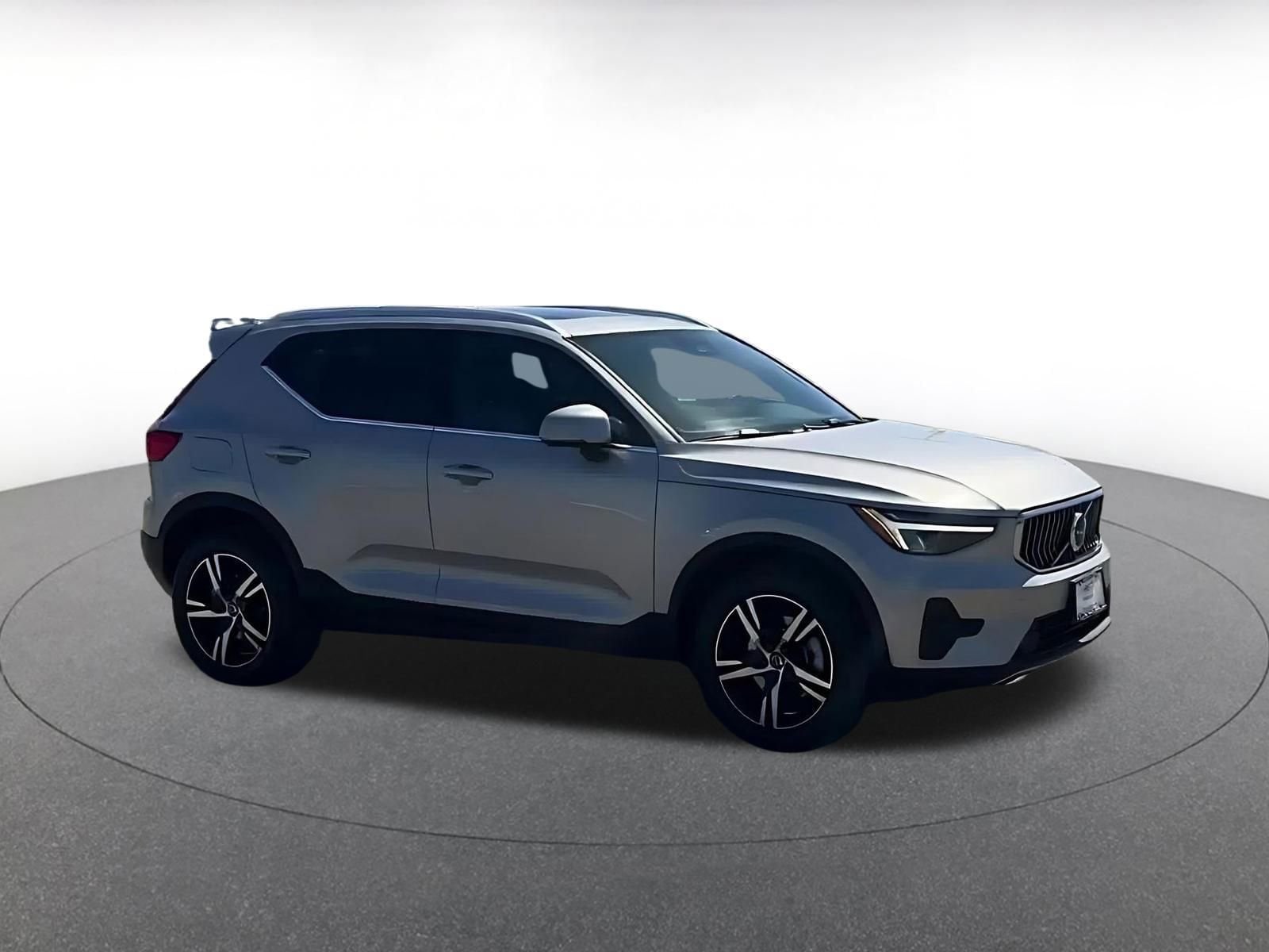 2024 Volvo XC40