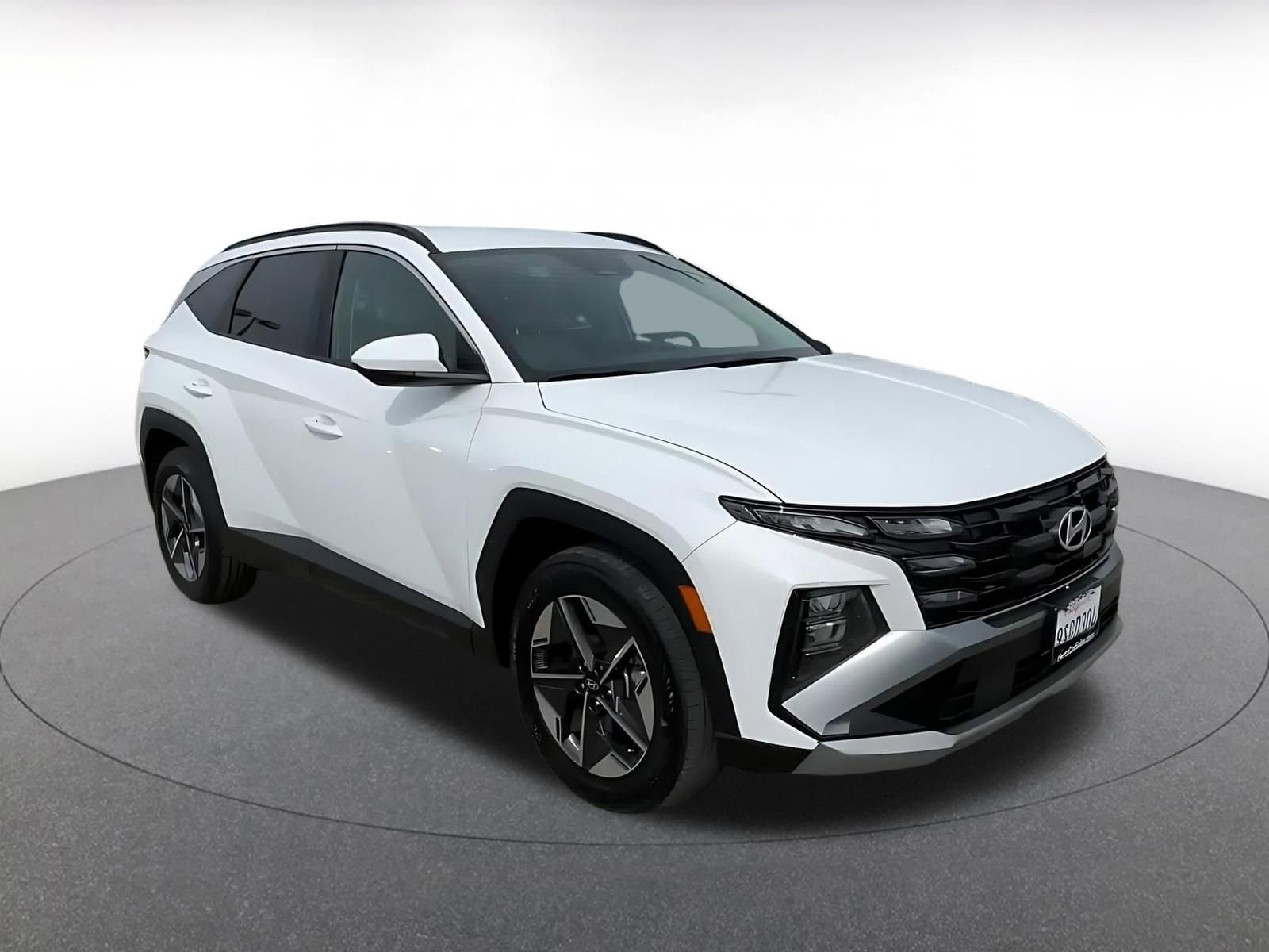 Thumbnail: 2025 Hyundai Tucson - 3