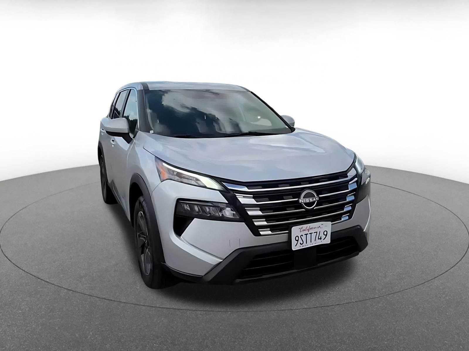 Thumbnail: 2025 Nissan Rogue - 3