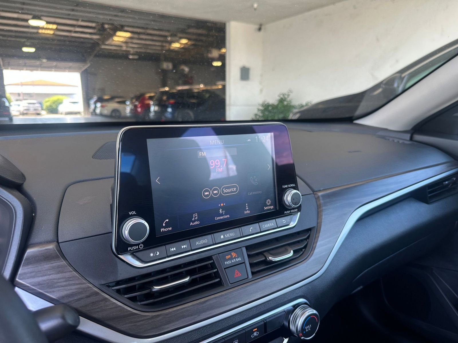 Thumbnail: 2025 Nissan Altima - 20