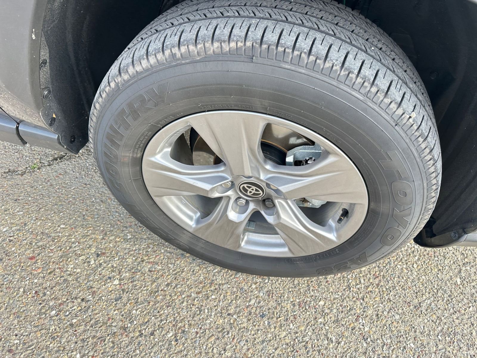 Thumbnail: 2025 Toyota RAV4 - 30