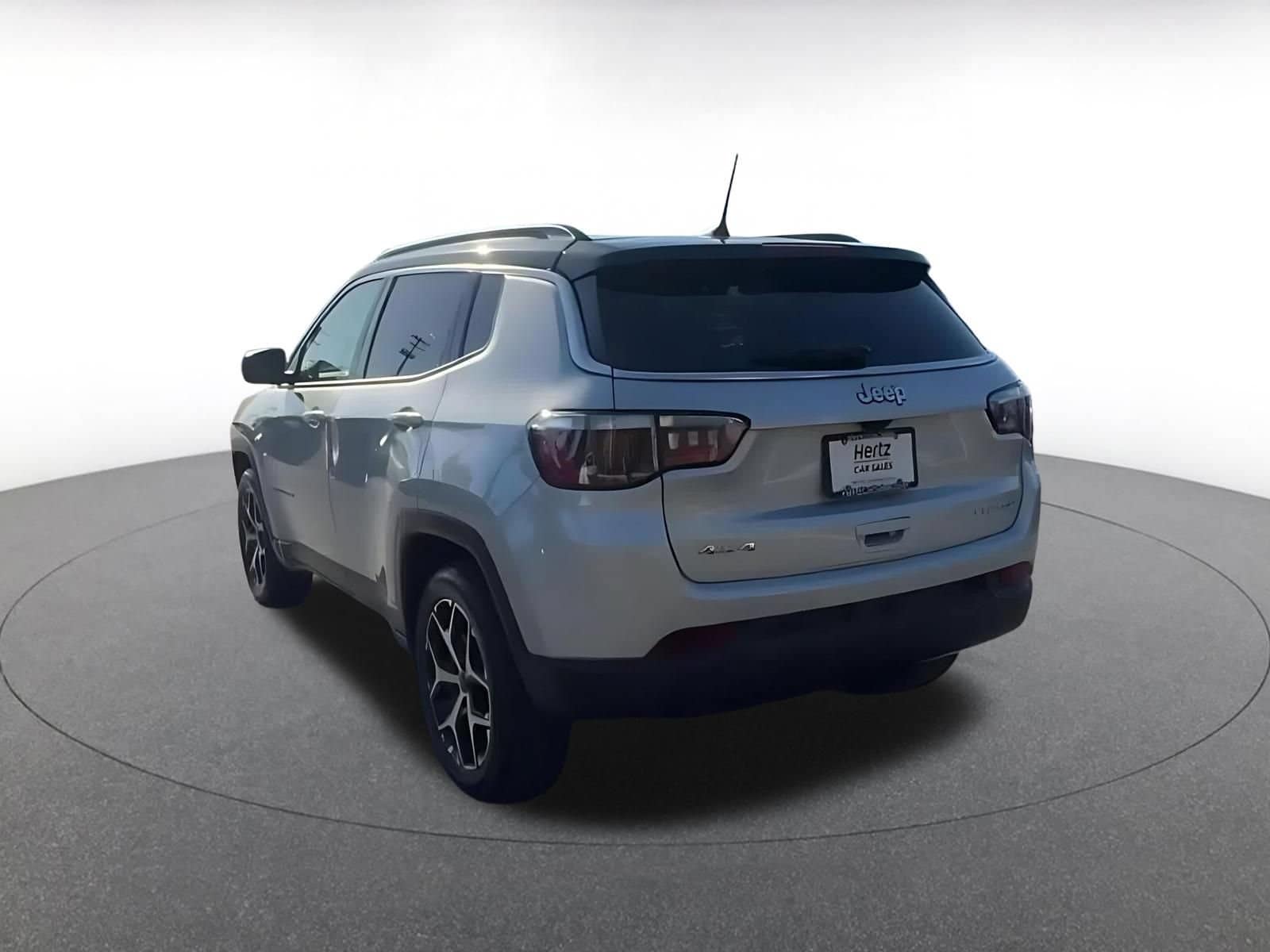 Thumbnail: 2025 Jeep Compass - 11
