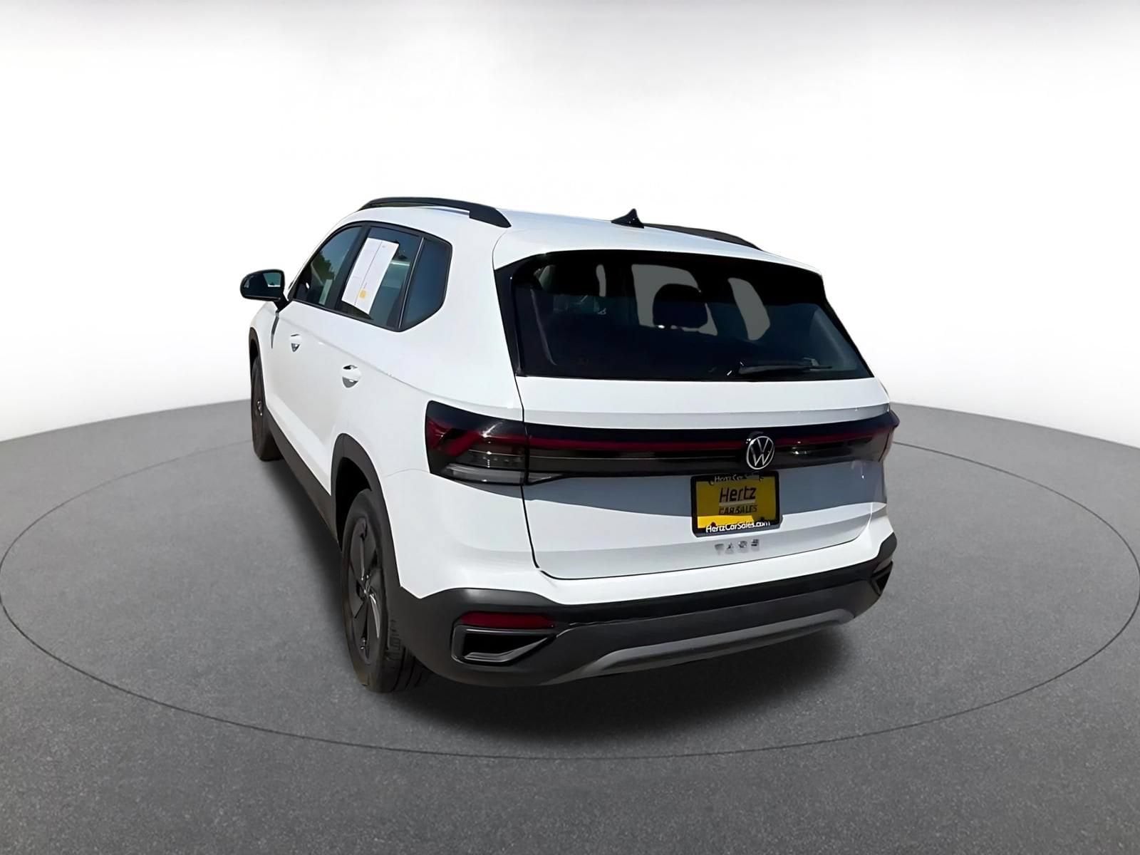 Thumbnail: 2026 Volkswagen Taos - 11