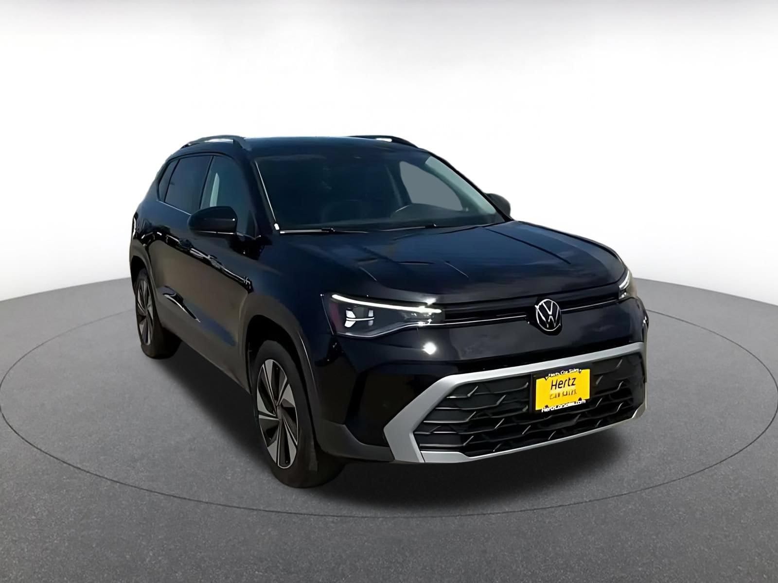 Thumbnail: 2026 Volkswagen Taos - 3