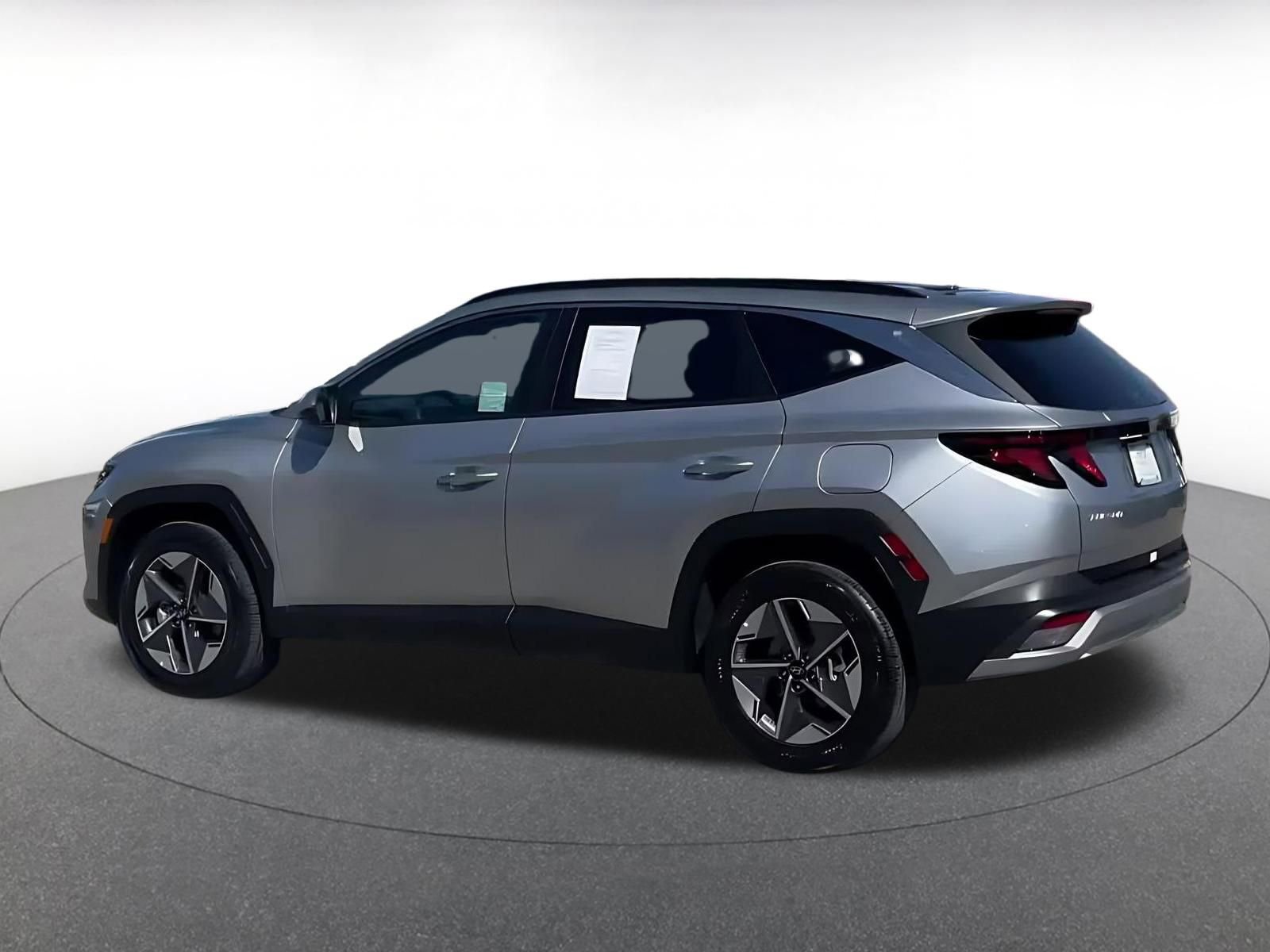 Thumbnail: 2025 Hyundai Tucson - 10