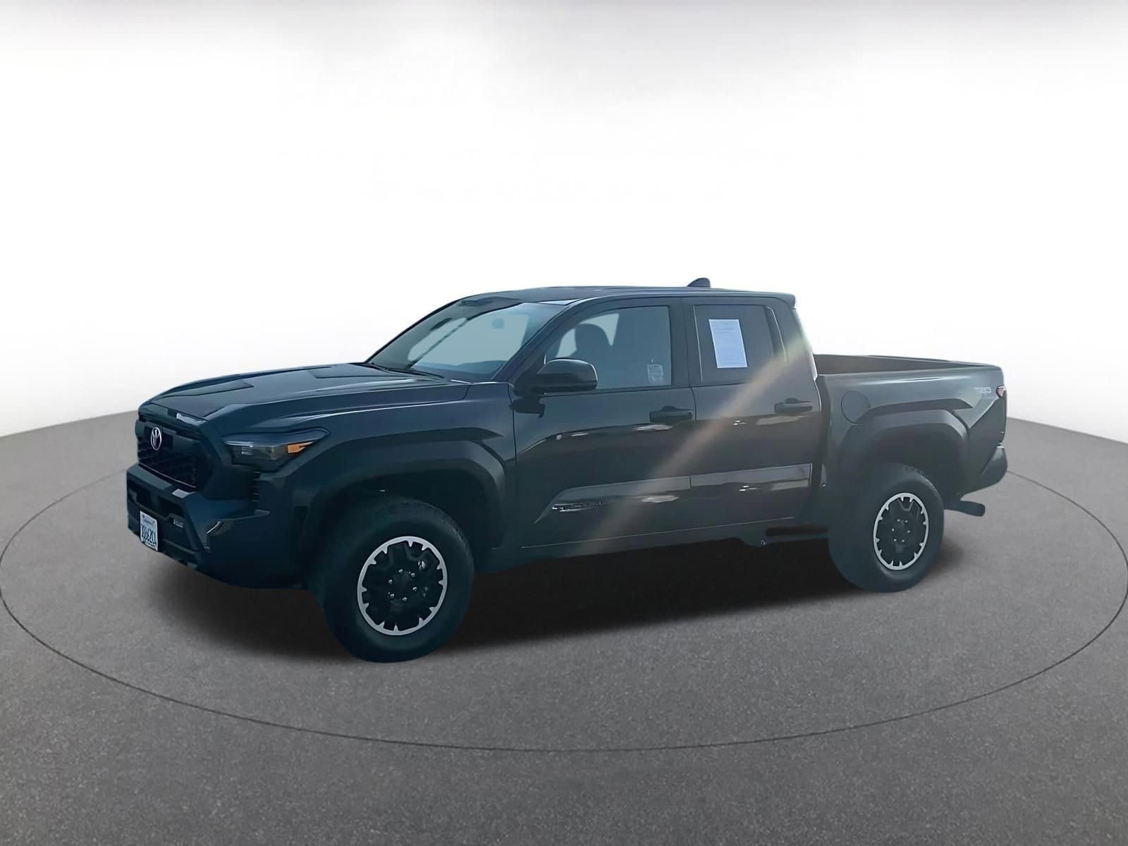 Thumbnail: 2025 Toyota Tacoma - 4