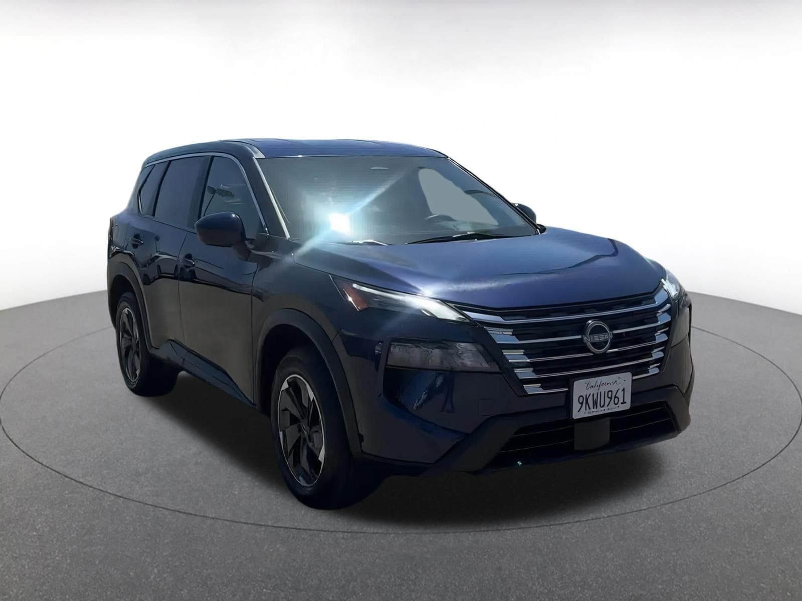 Thumbnail: 2024 Nissan Rogue - 3