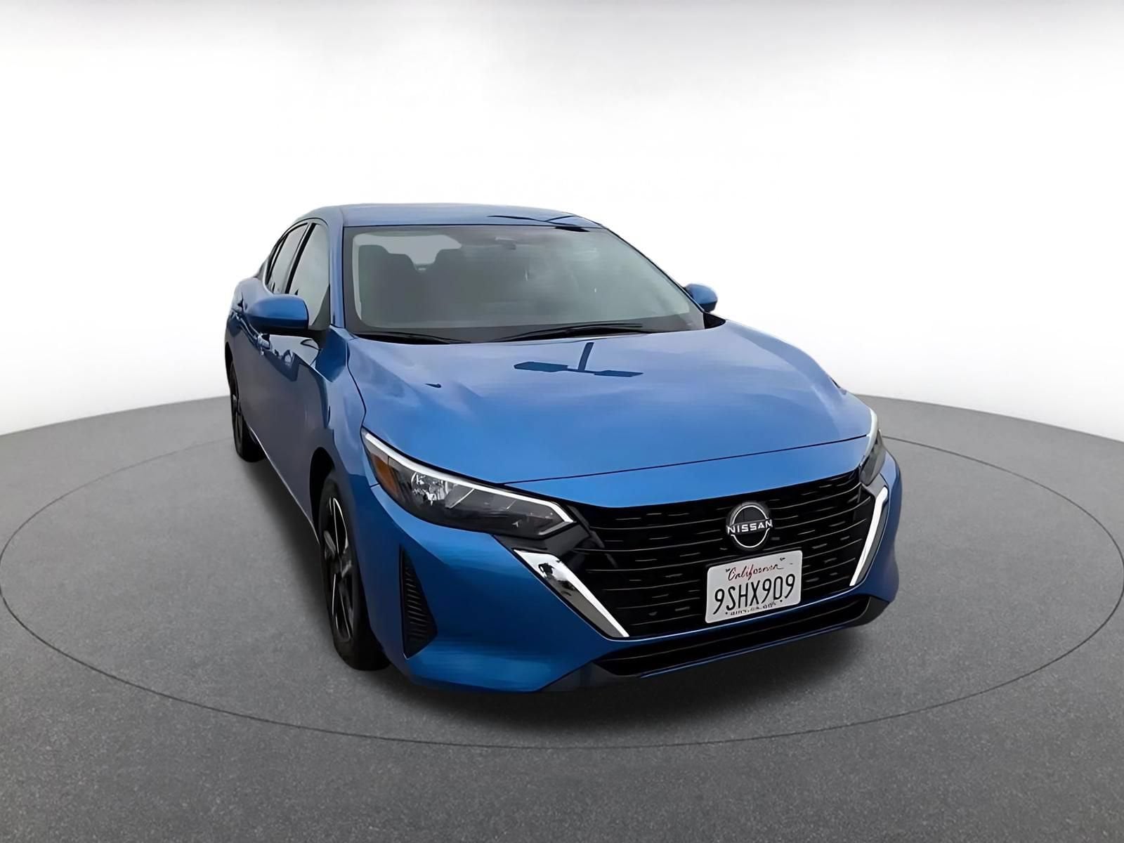 Thumbnail: 2025 Nissan Sentra - 3