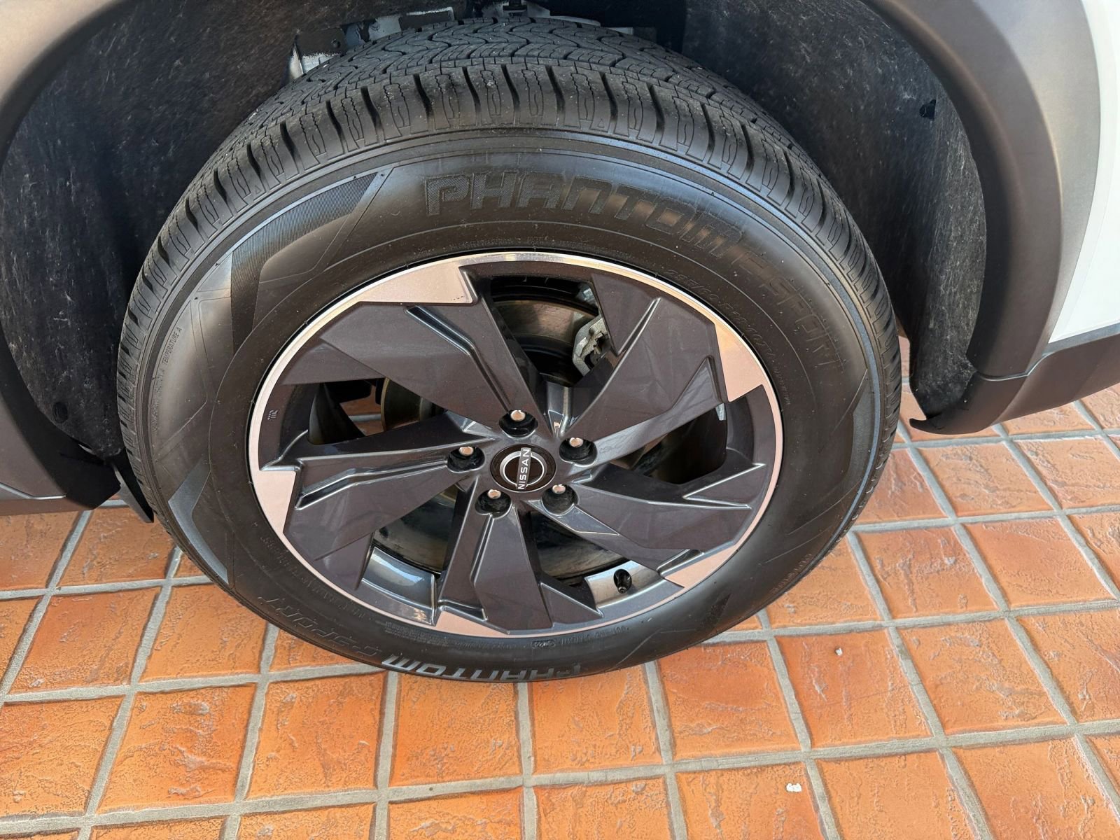 2024 Nissan Rogue SV 30