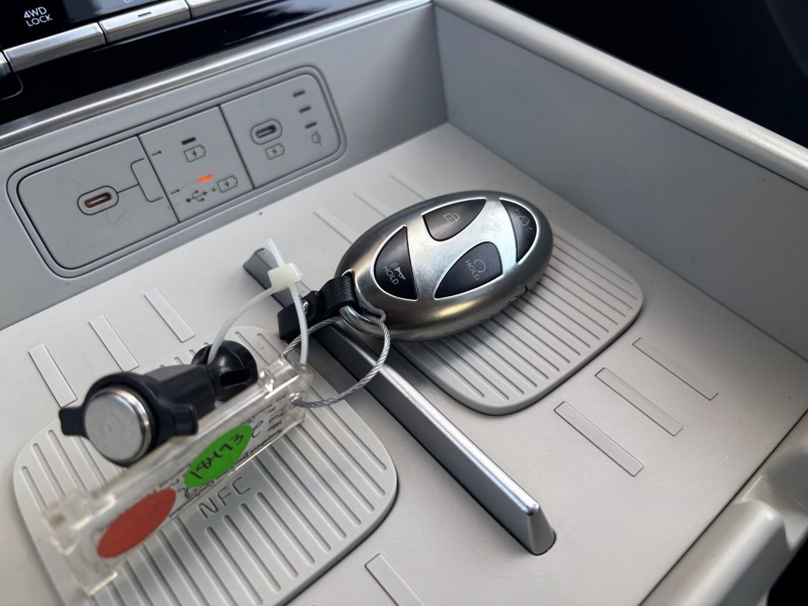 Thumbnail: 2025 Hyundai Santa Fe - 21