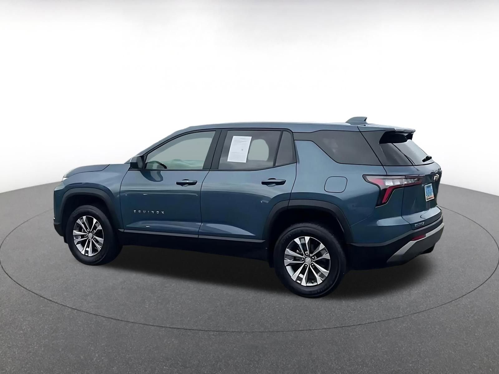 Thumbnail: 2025 Chevrolet Equinox - 10