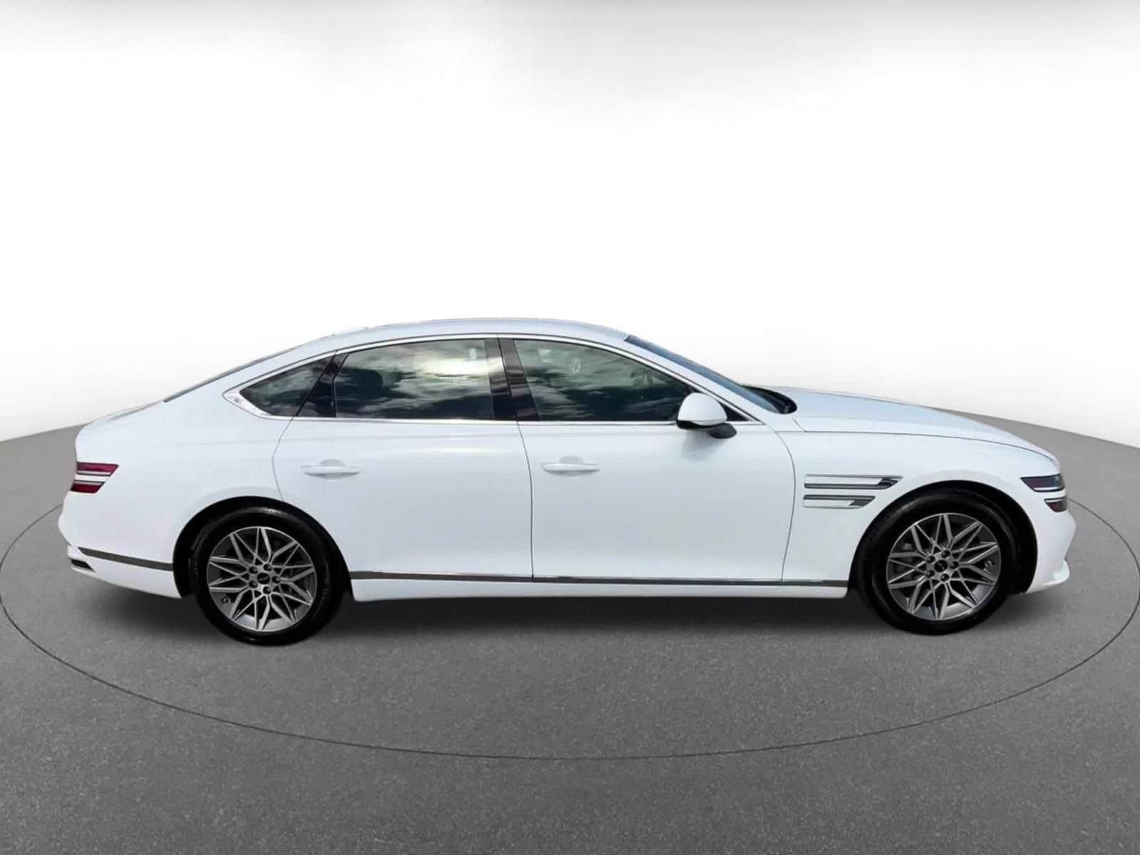 Thumbnail: 2026 Genesis G80 - 16
