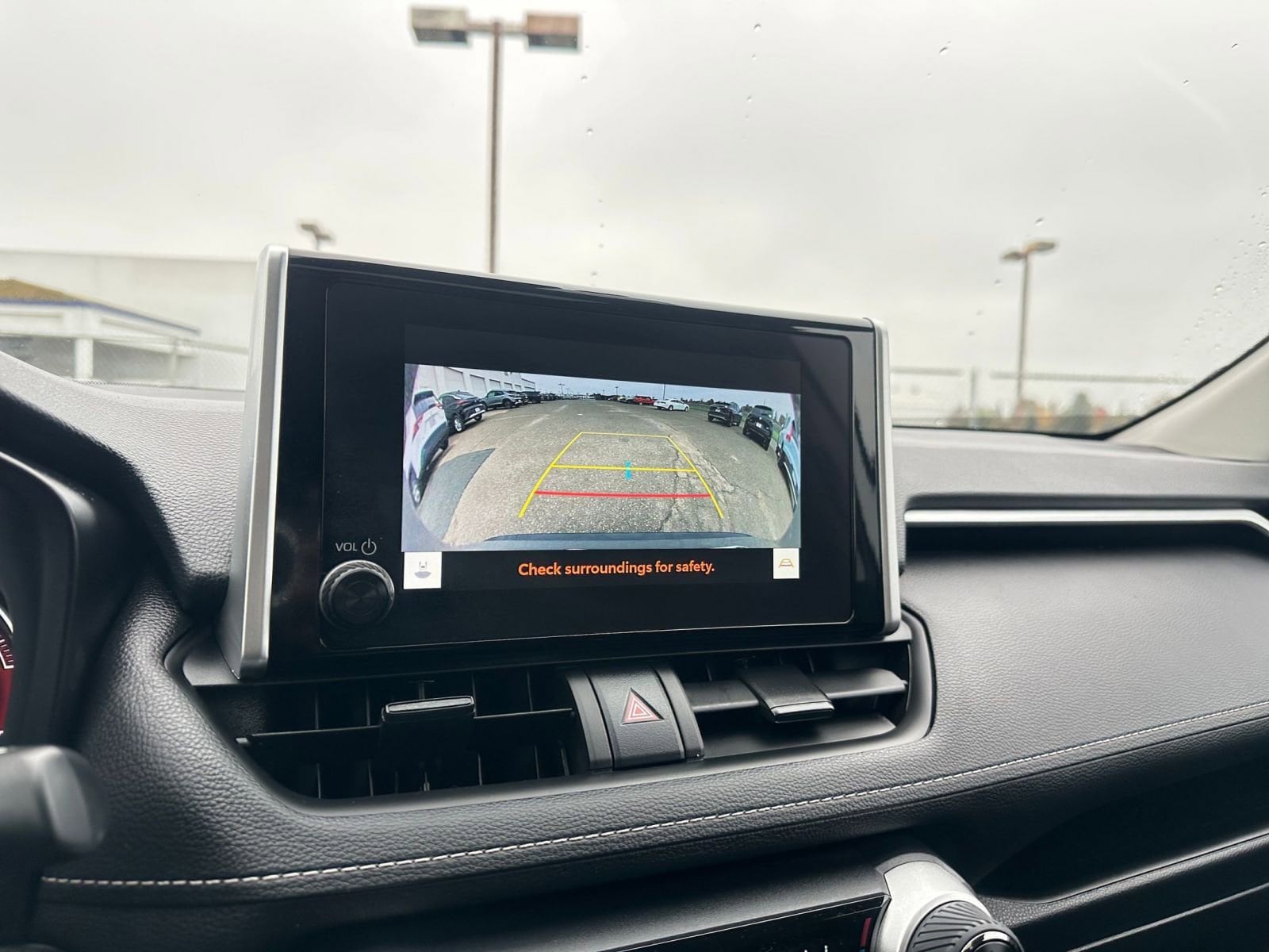 Thumbnail: 2025 Toyota RAV4 - 17