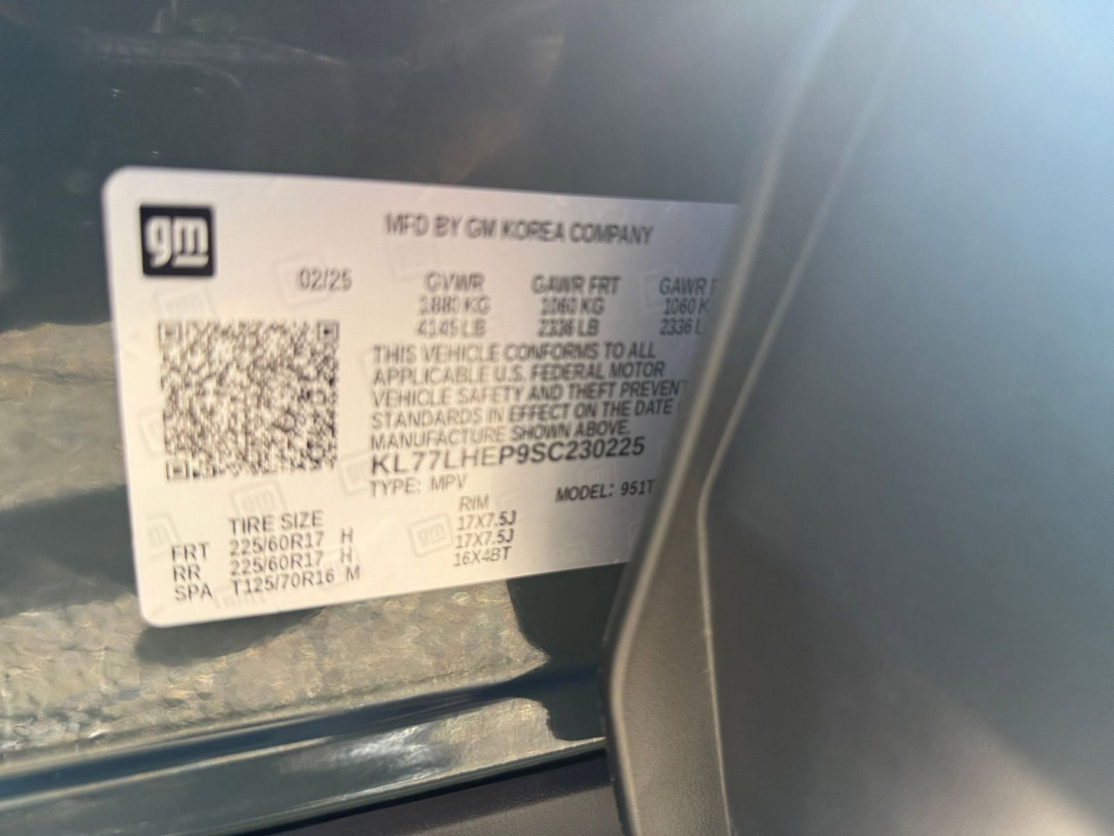 Thumbnail: 2025 Chevrolet Trax - 28