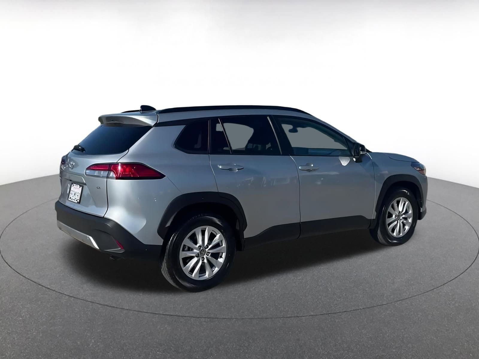 Thumbnail: 2025 Toyota Corolla Cross - 15