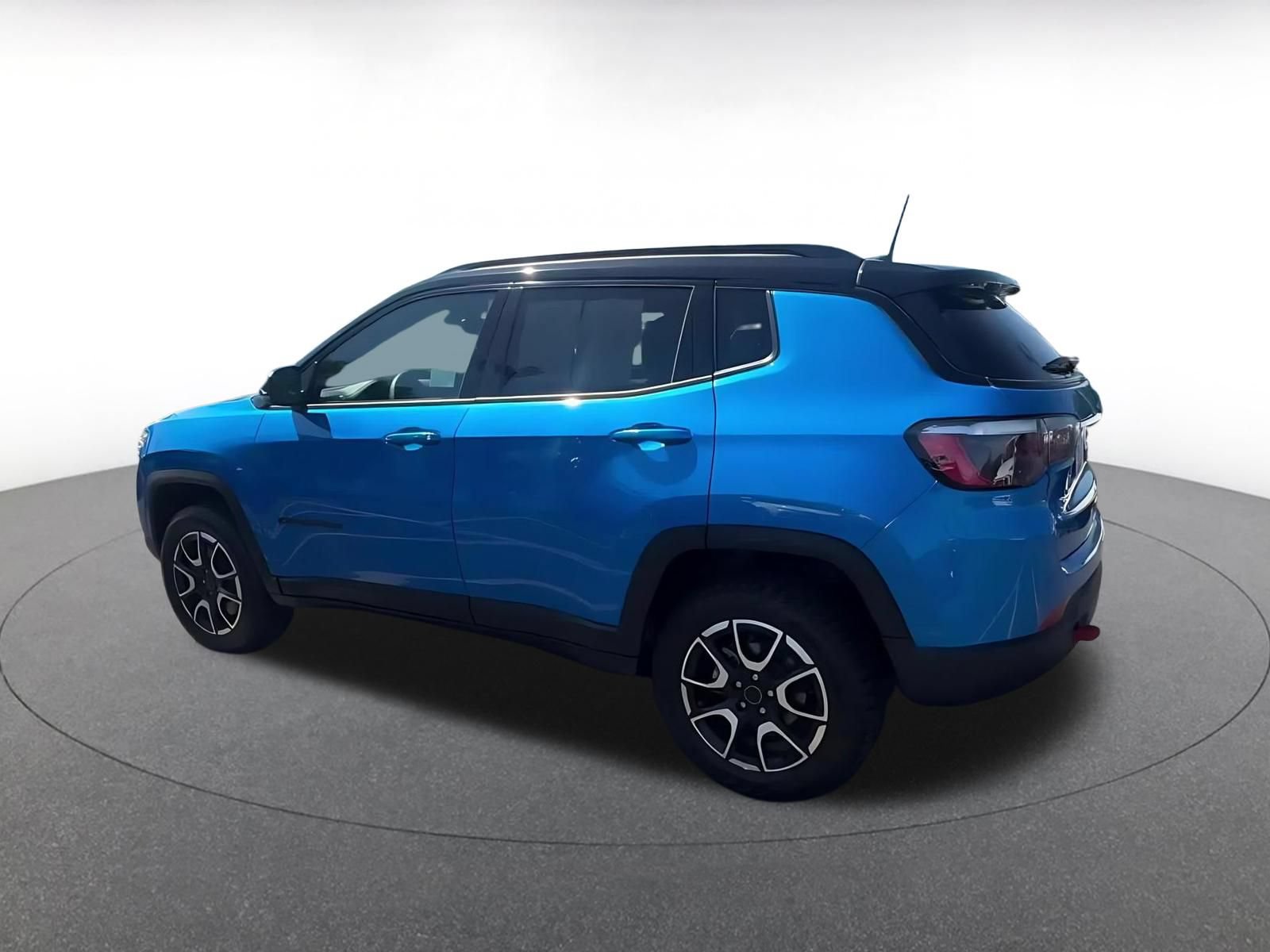 Thumbnail: 2025 Jeep Compass - 10
