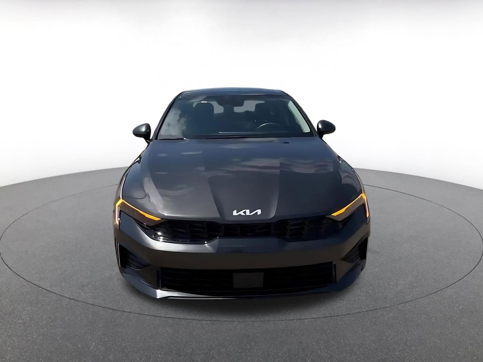 Thumbnail: 2025 Kia K5 - 4