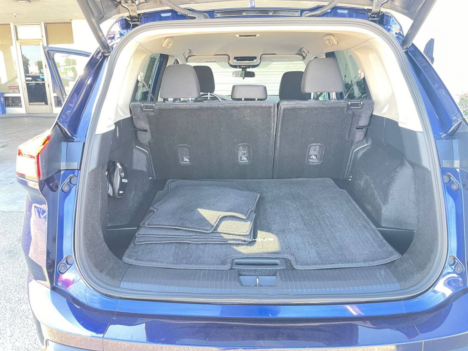 Thumbnail: 2025 Nissan Rogue - 33