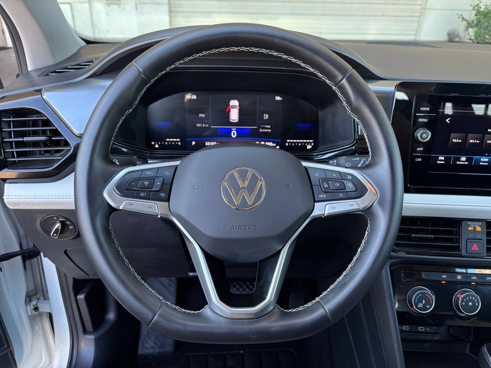 Thumbnail: 2026 Volkswagen Taos - 26