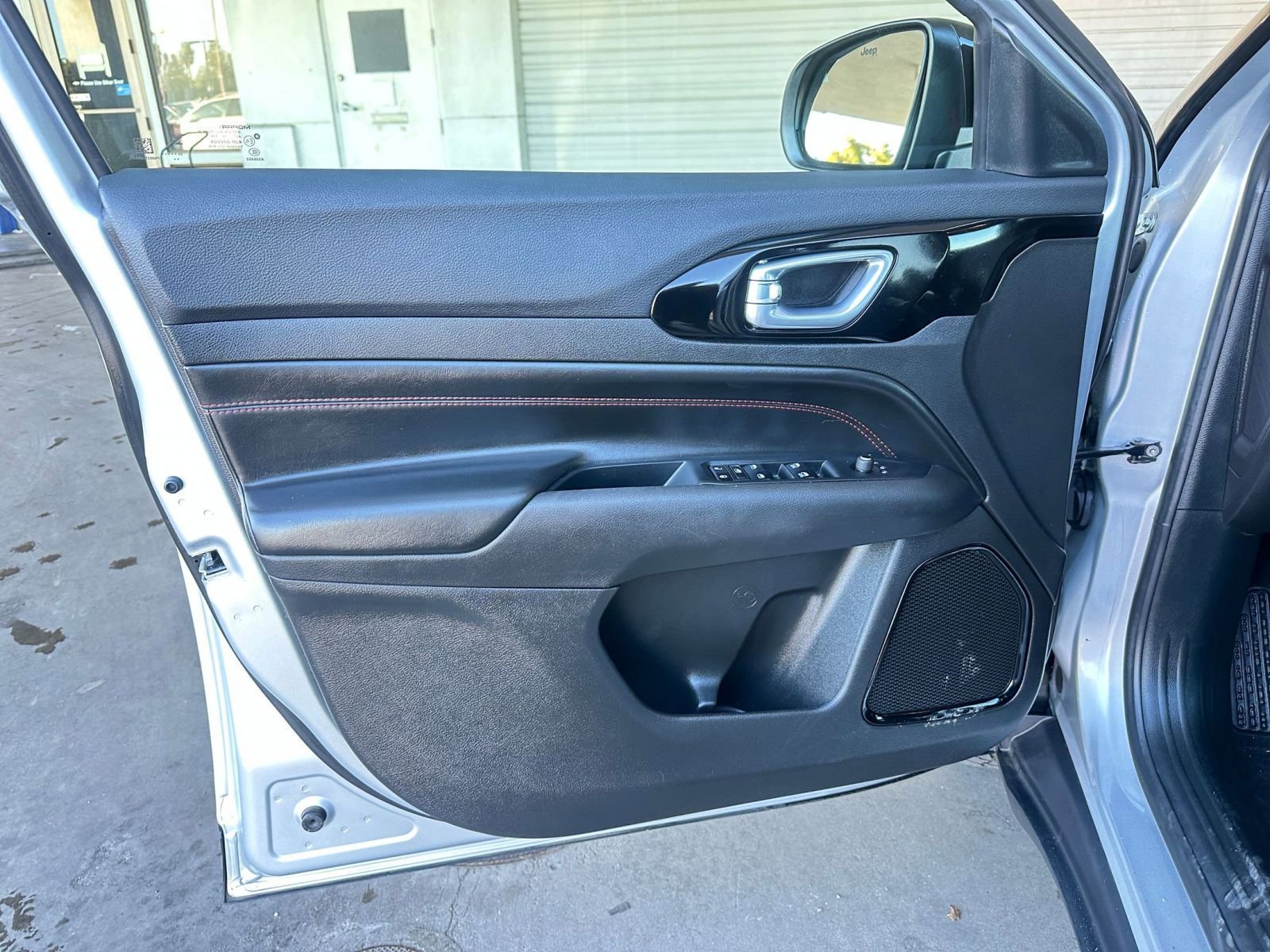 Thumbnail: 2025 Jeep Compass - 20