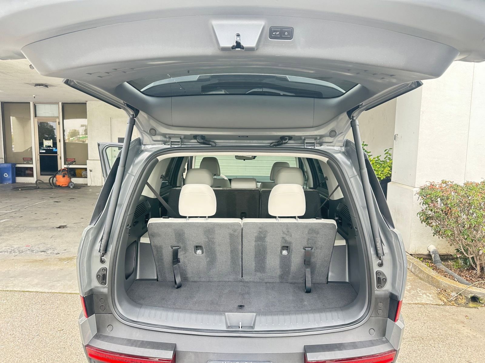 Thumbnail: 2025 Hyundai Santa Fe - 33