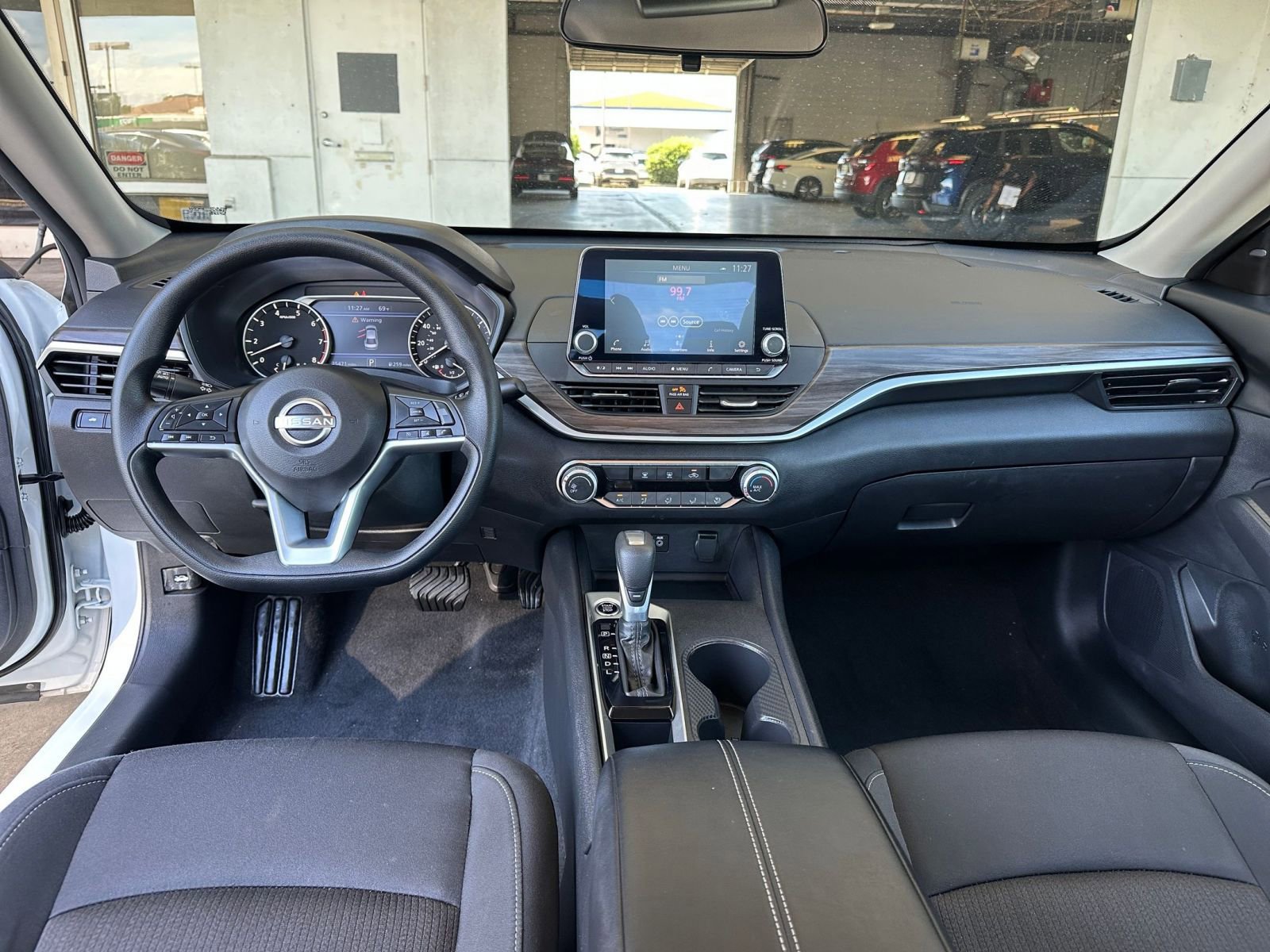 Thumbnail: 2025 Nissan Altima - 34