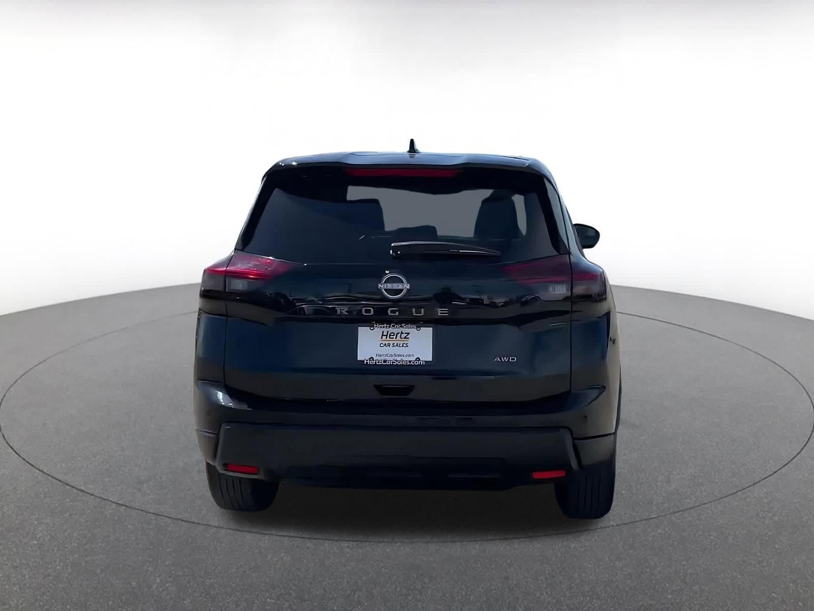 Thumbnail: 2025 Nissan Rogue - 12