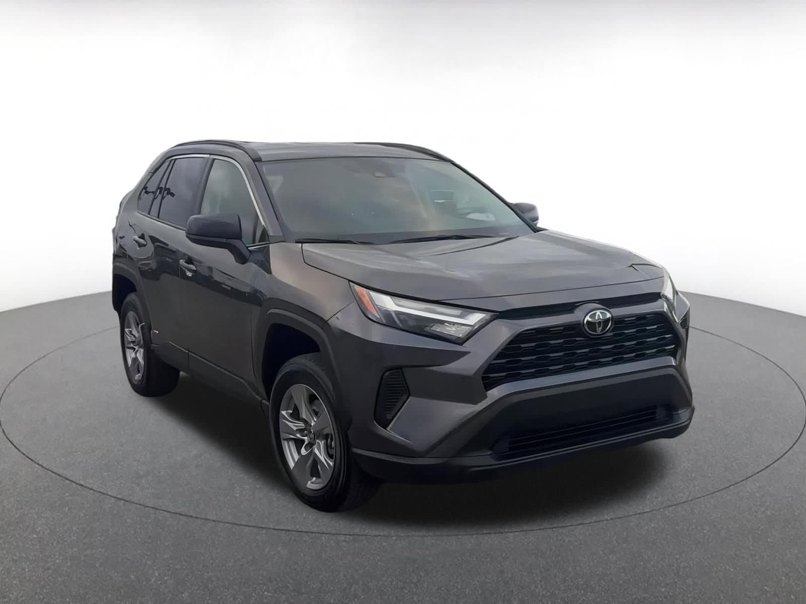 Thumbnail: 2025 Toyota RAV4 - 3