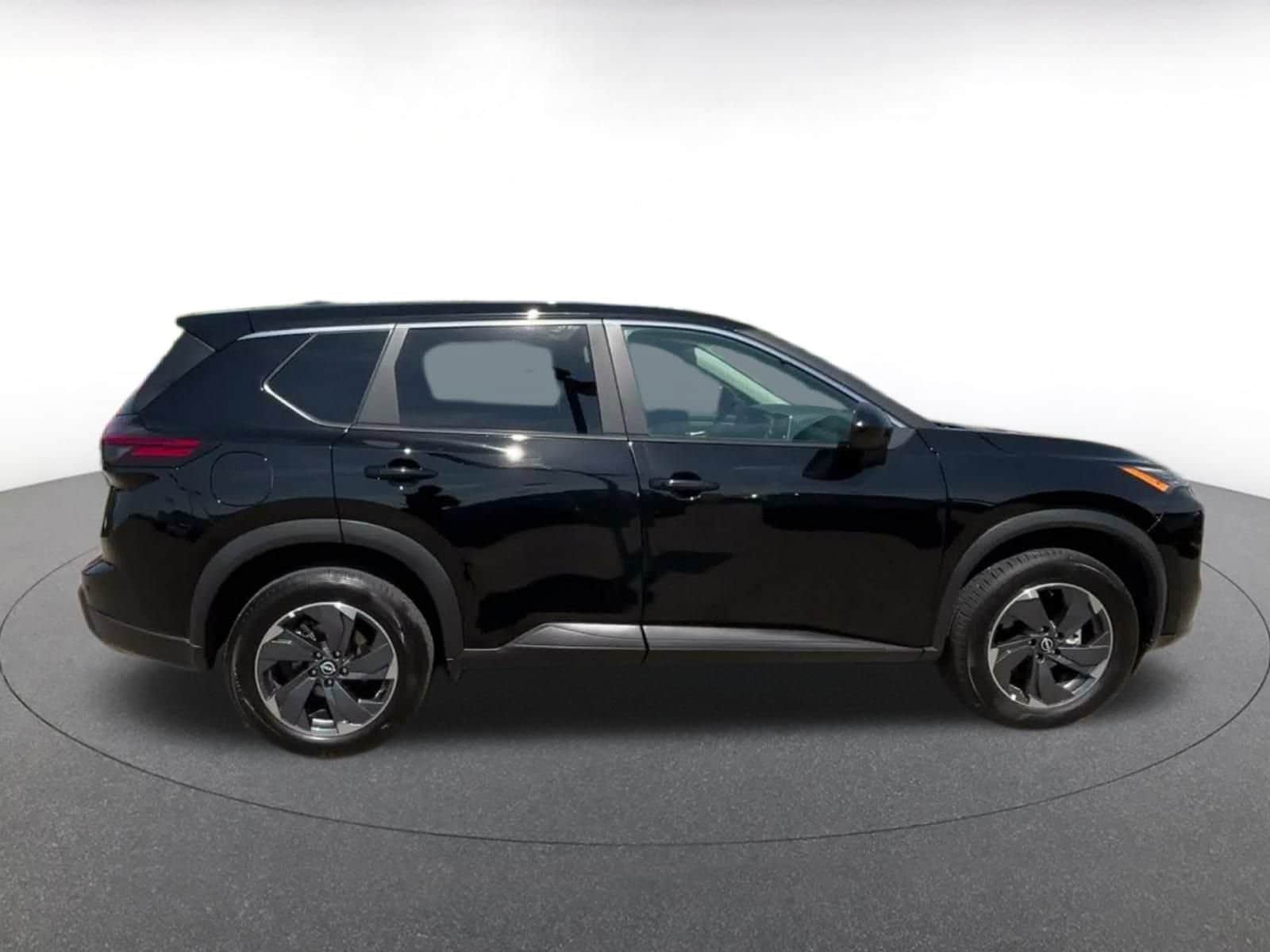 Thumbnail: 2025 Nissan Rogue - 16