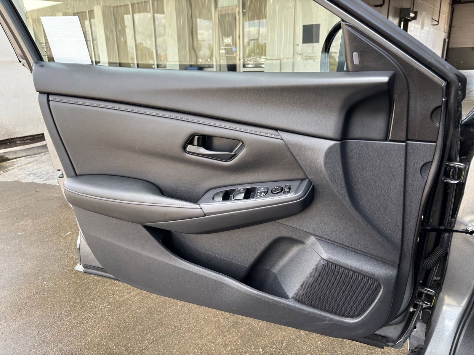 Thumbnail: 2025 Nissan Sentra - 18