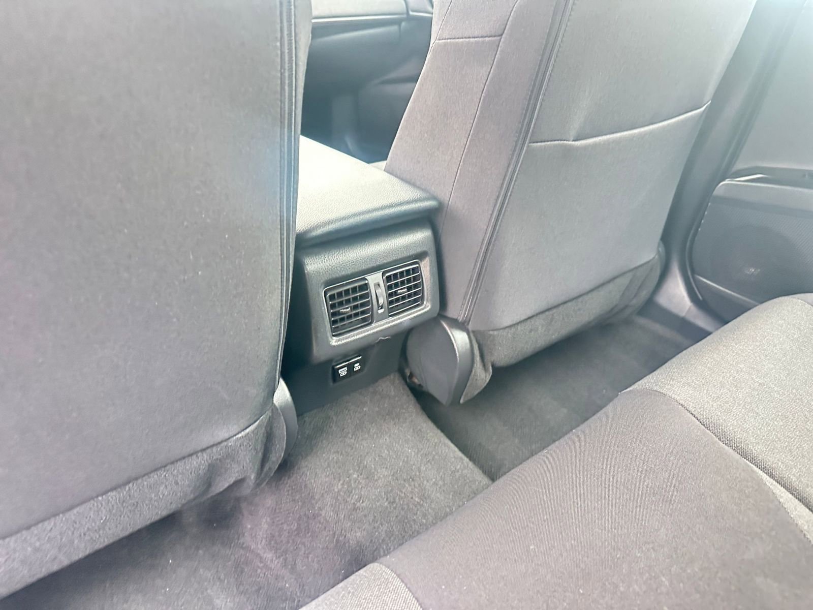 Thumbnail: 2025 Toyota Camry - 24