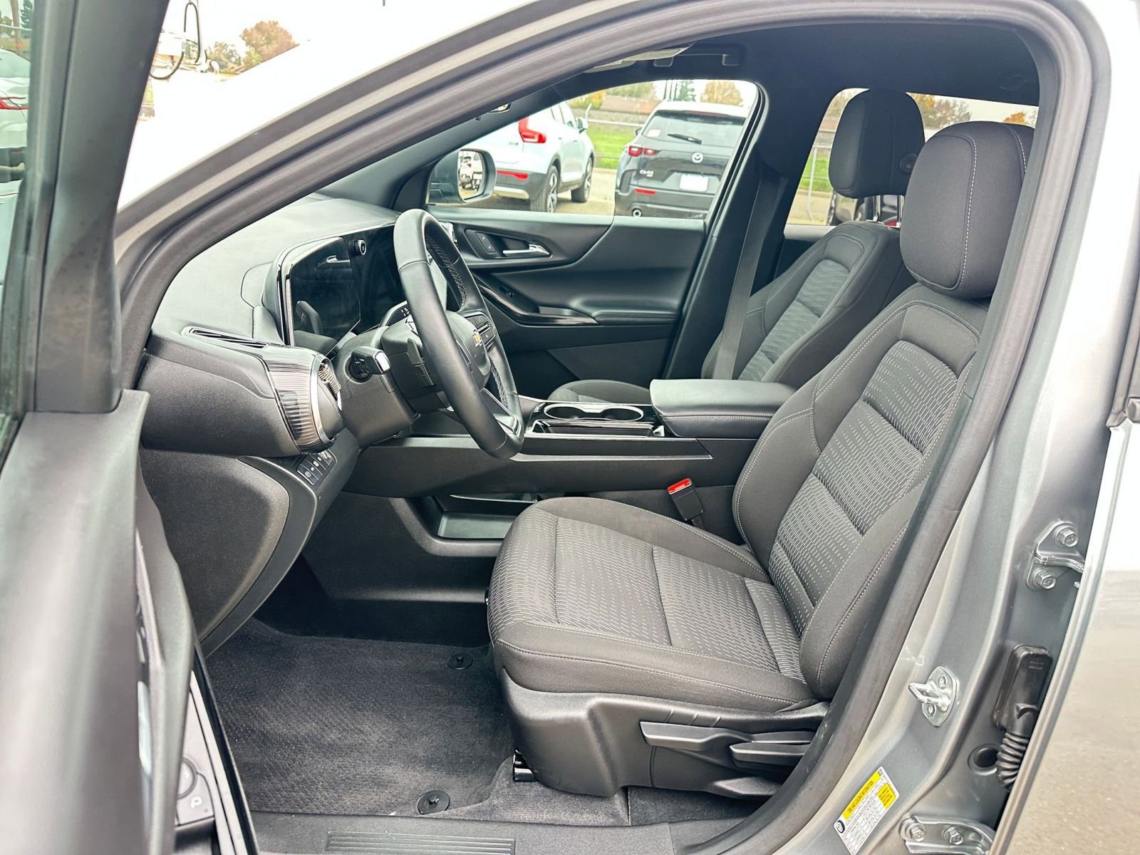 Thumbnail: 2025 Chevrolet Equinox - 27