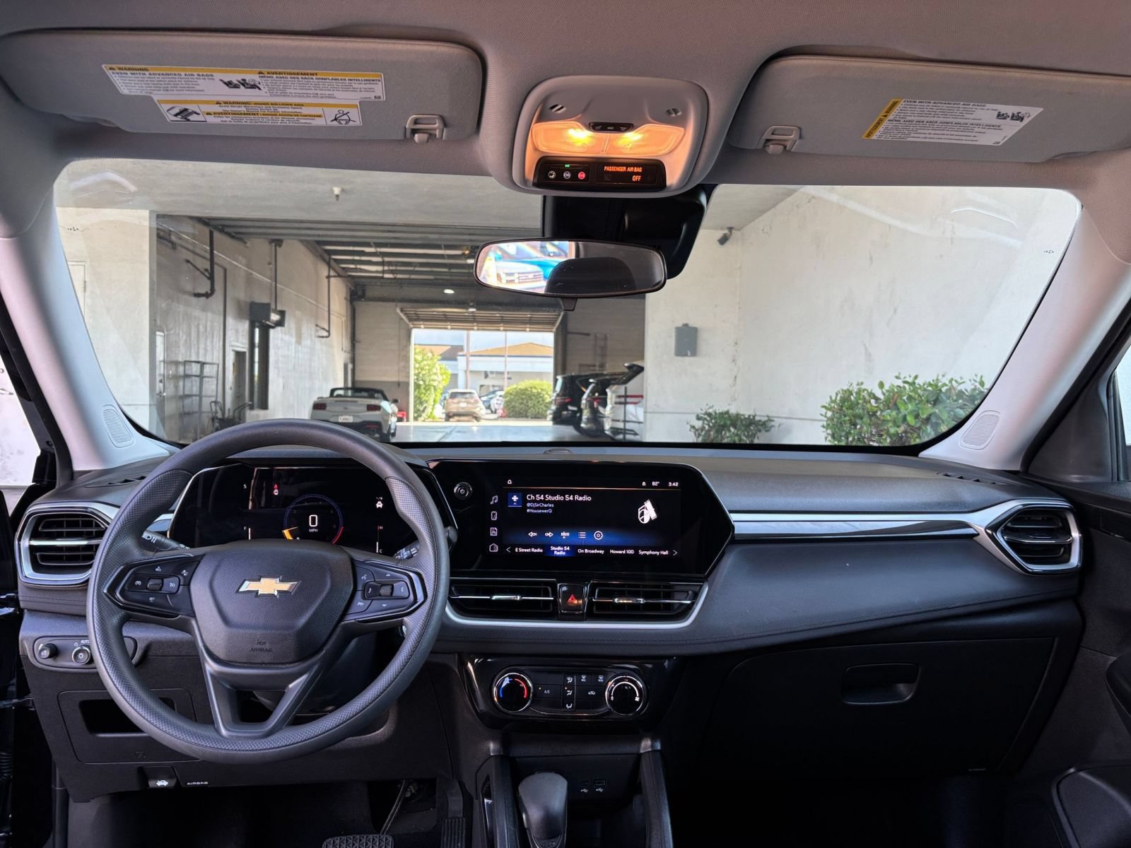 Thumbnail: 2025 Chevrolet TrailBlazer - 31