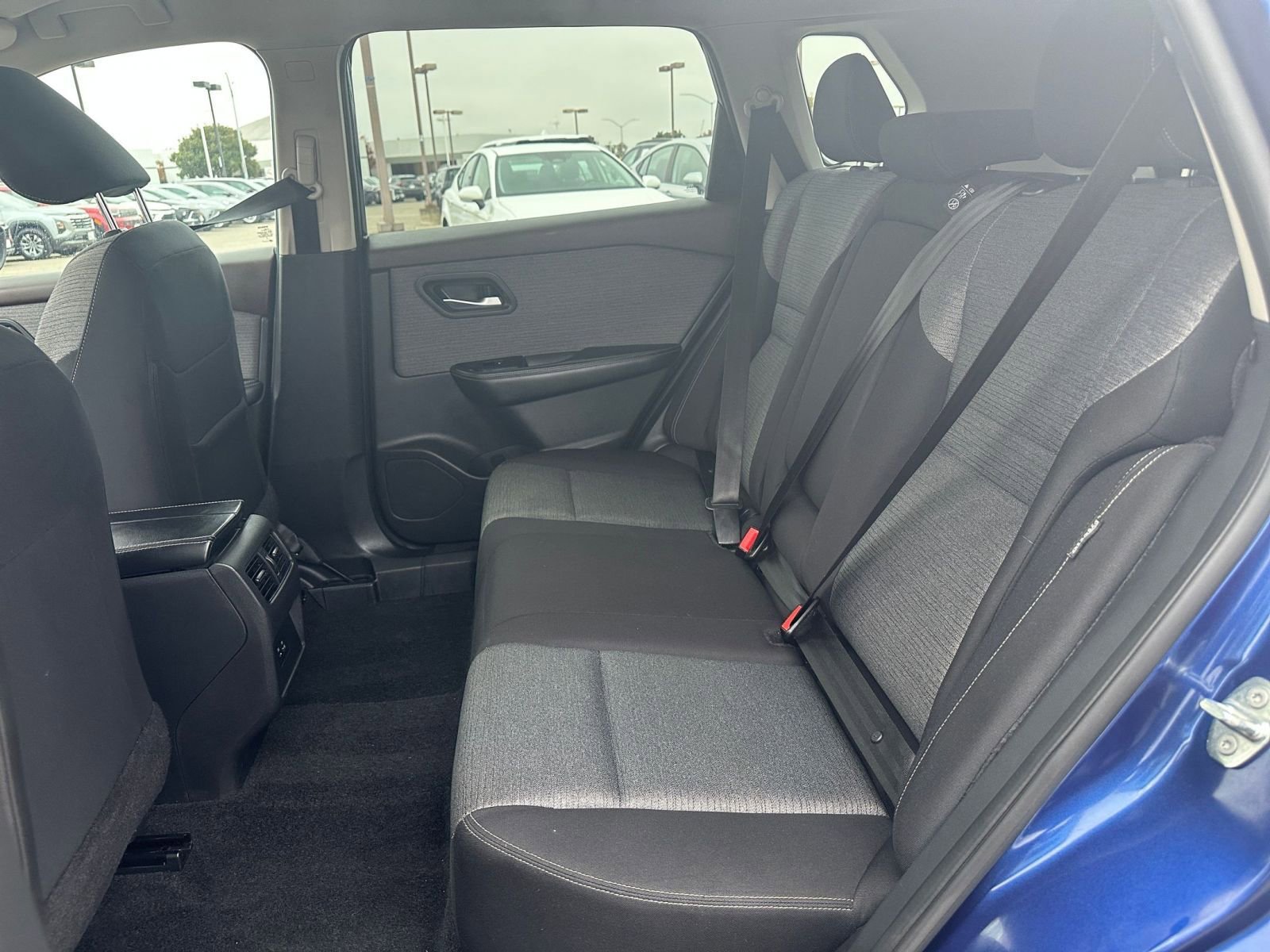 Thumbnail: 2023 Nissan Rogue - 27