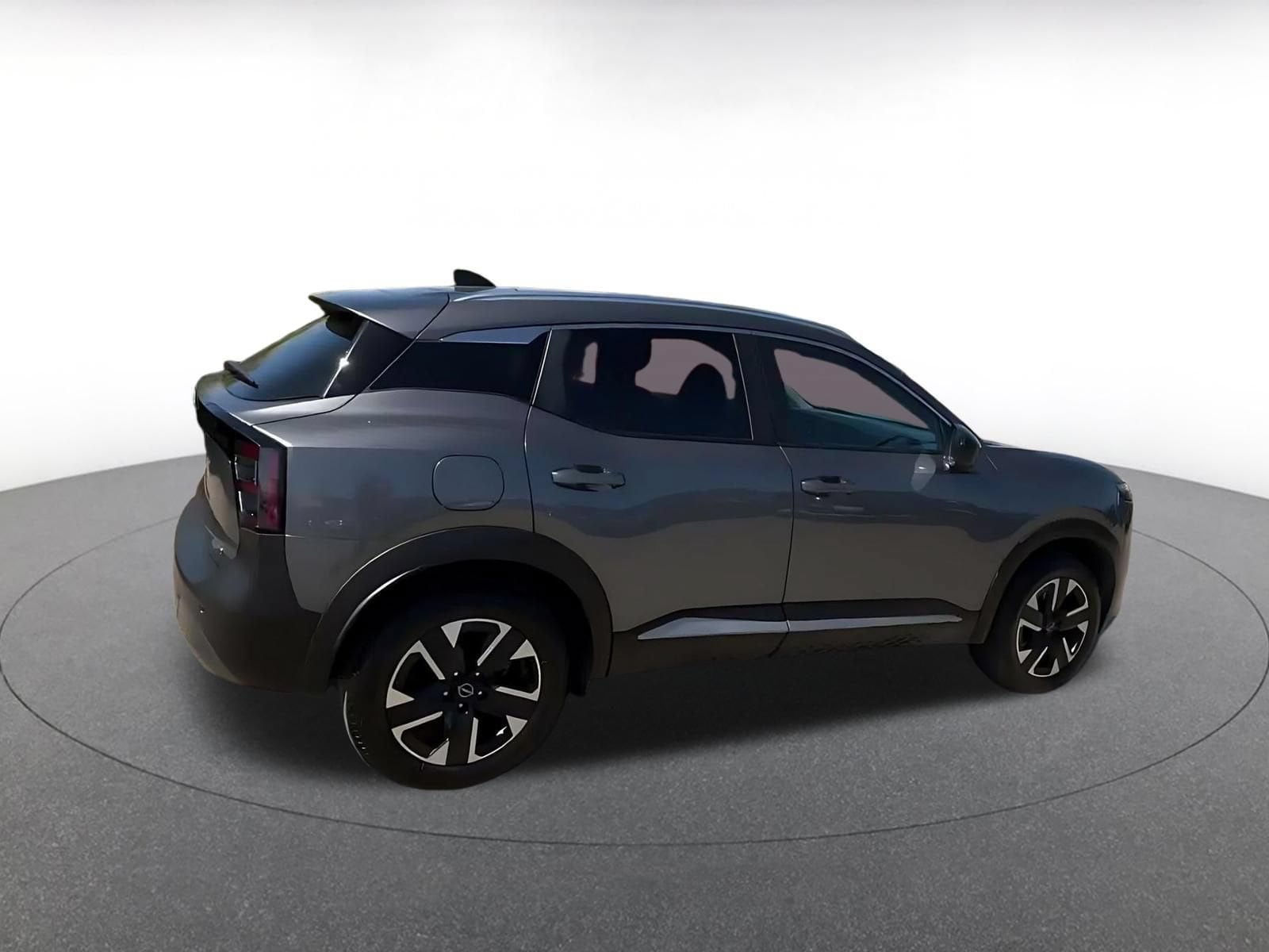 Thumbnail: 2026 Nissan Kicks - 14