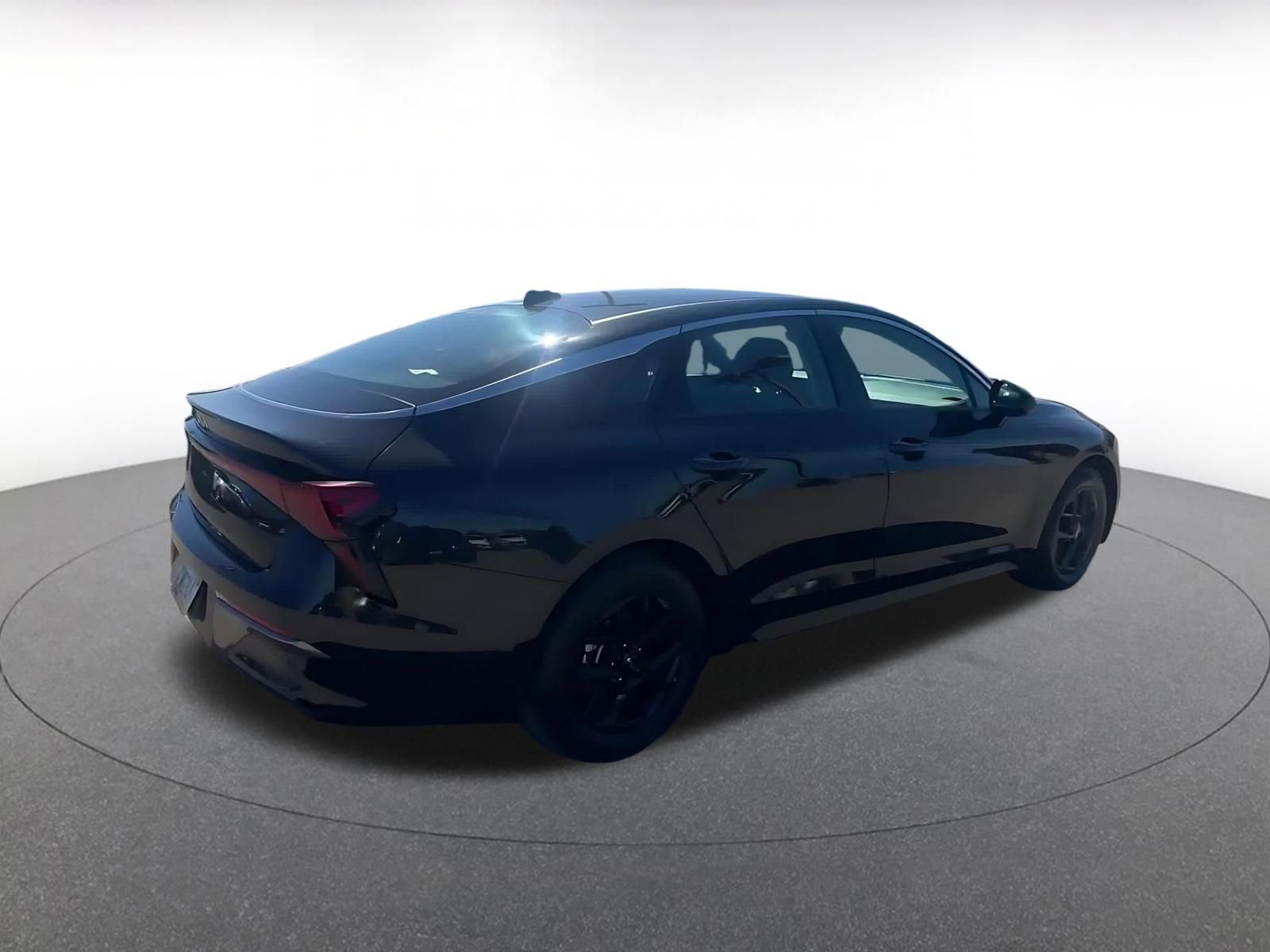 Thumbnail: 2025 Kia K5 - 14