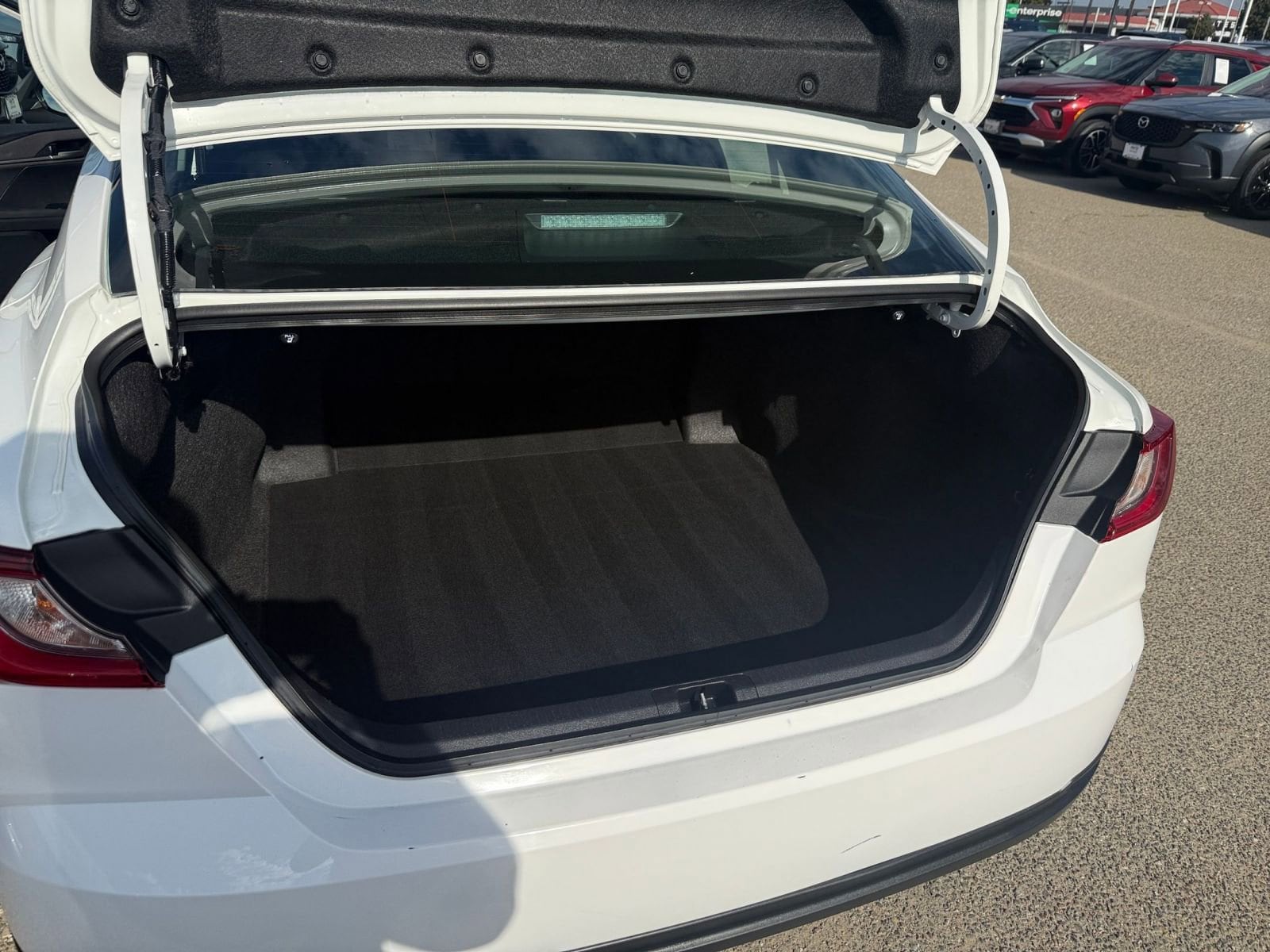 Thumbnail: 2025 Toyota Camry - 30