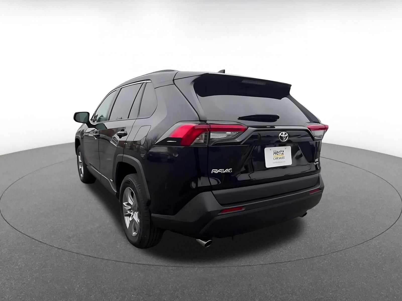 Thumbnail: 2025 Toyota RAV4 - 11