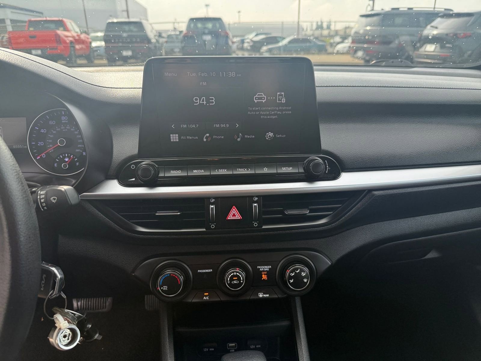 Thumbnail: 2023 Kia Forte - 17