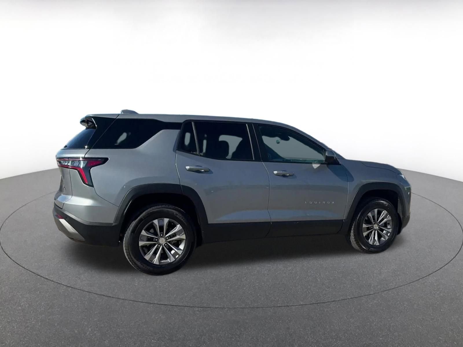 Thumbnail: 2025 Chevrolet Equinox - 15