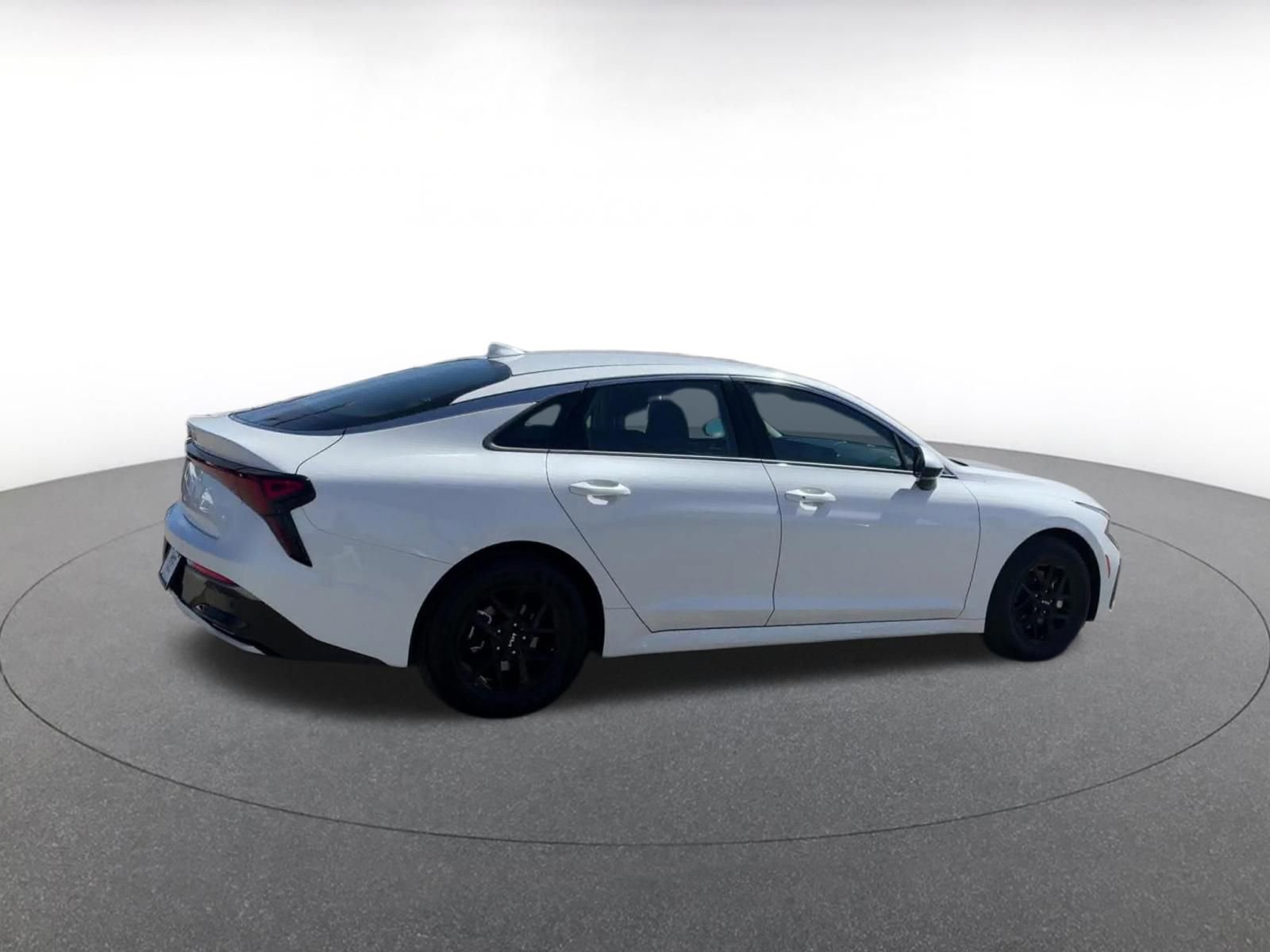 Thumbnail: 2025 Kia K5 - 15