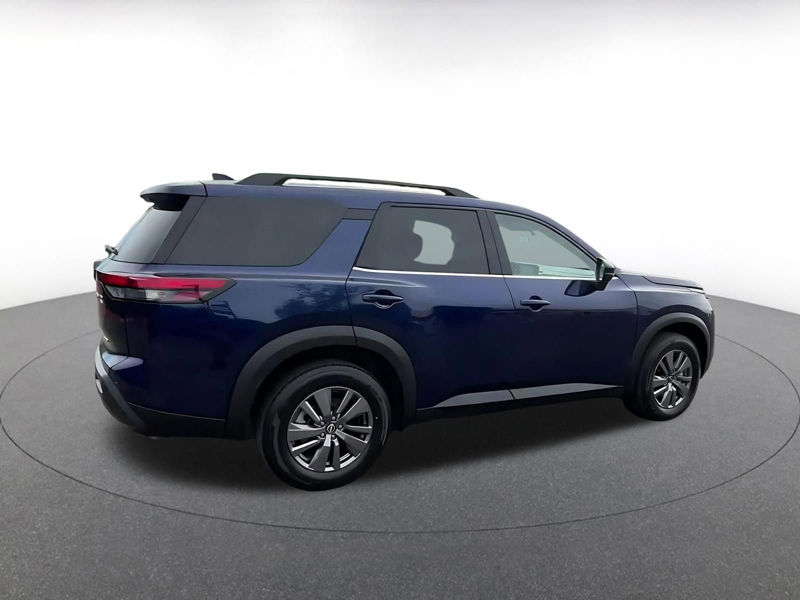 Thumbnail: 2025 Nissan Pathfinder - 15