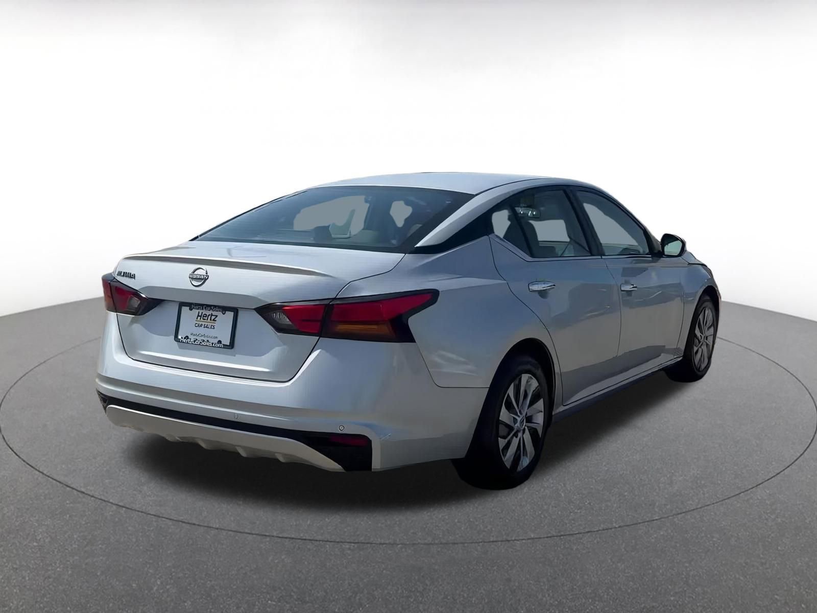 Thumbnail: 2023 Nissan Altima - 13