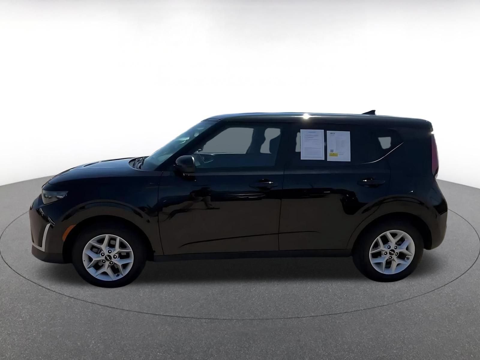 Thumbnail: 2025 Kia Soul - 9